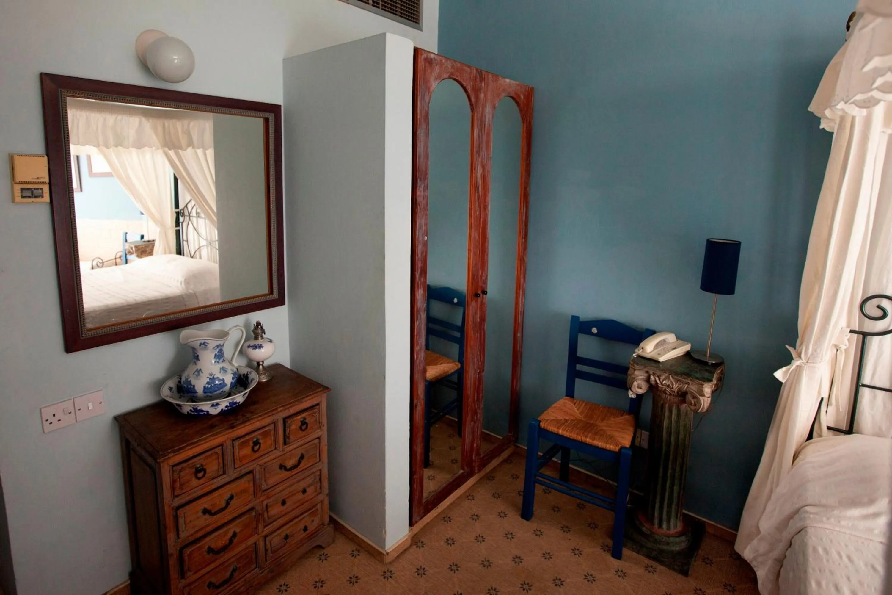 Decorative detail, Bed in Sylva Hotel