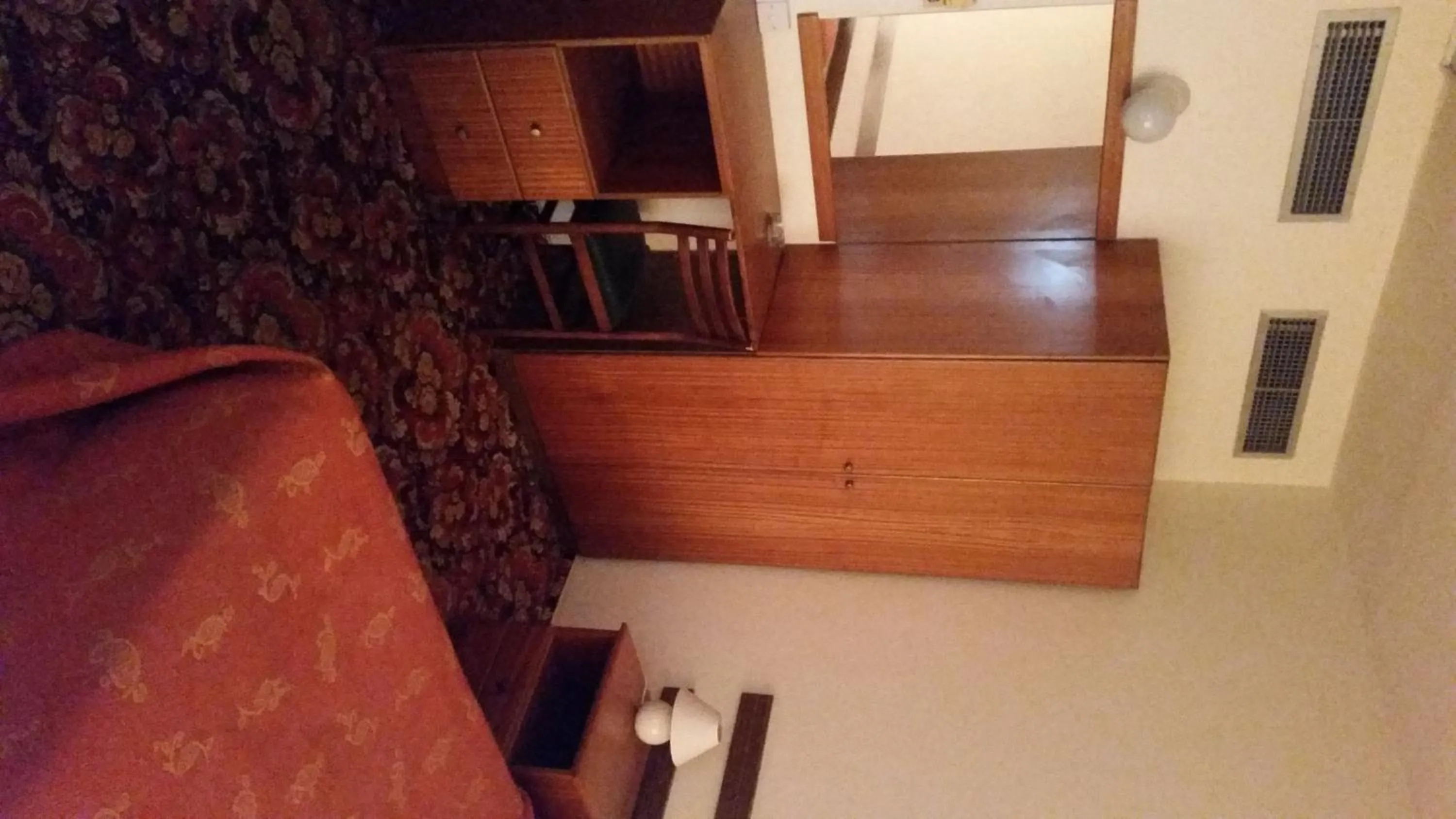 Photo of the whole room in Sylva Hotel