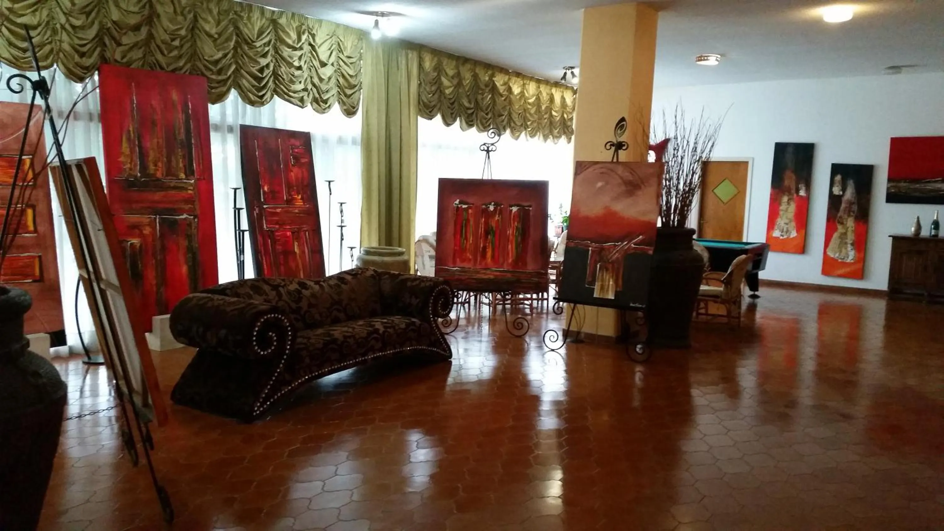 Lobby or reception in Sylva Hotel