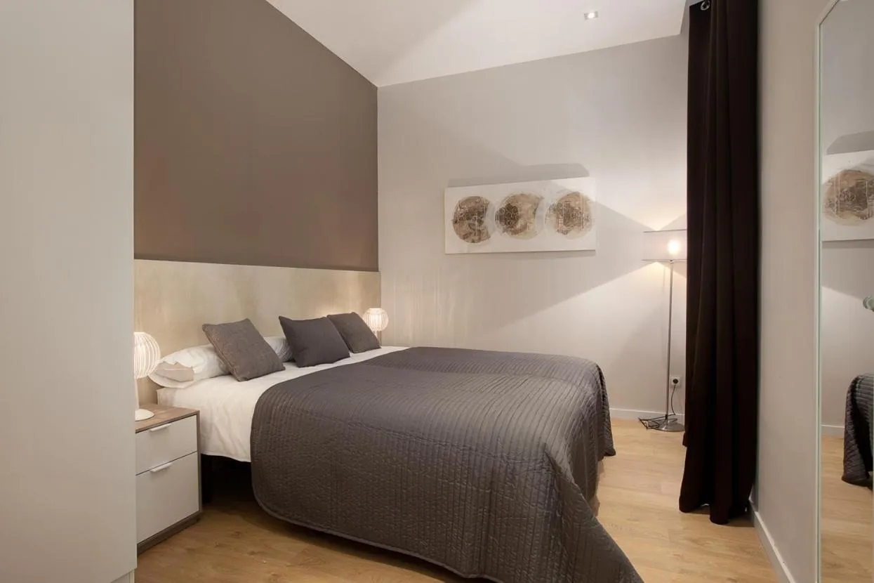 Bed in Rent Top Apartments Rambla Catalunya
