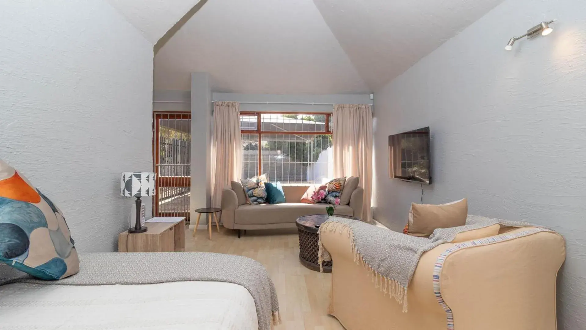 Living room in House on Westcliff Living room in House on Westcliff