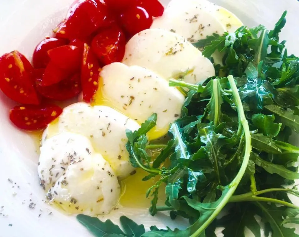 Food in Albergo 2 Mari