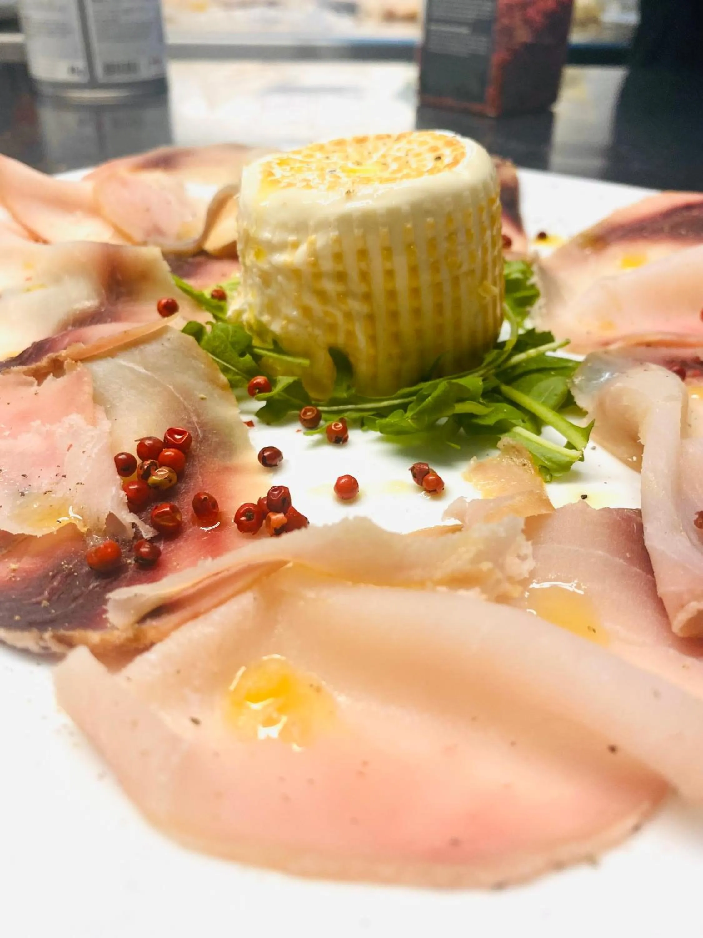 Restaurant/places to eat in Albergo 2 Mari