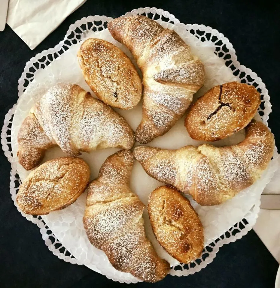 Italian breakfast in Albergo 2 Mari