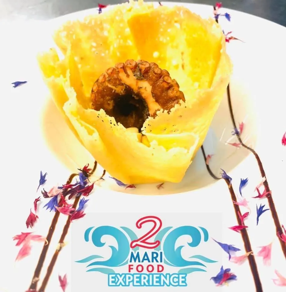 Food in Albergo 2 Mari