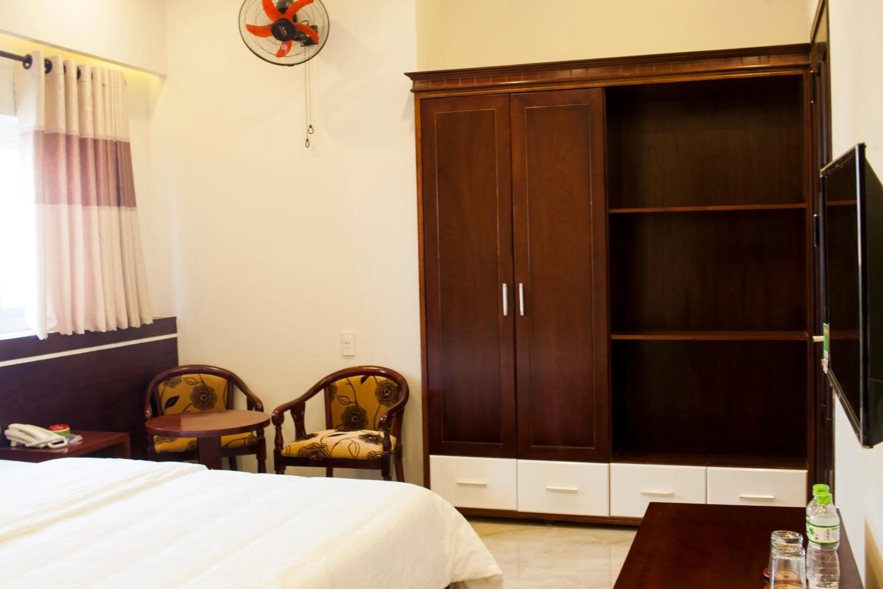 Sea view, Bed in Phuong Linh Hotel