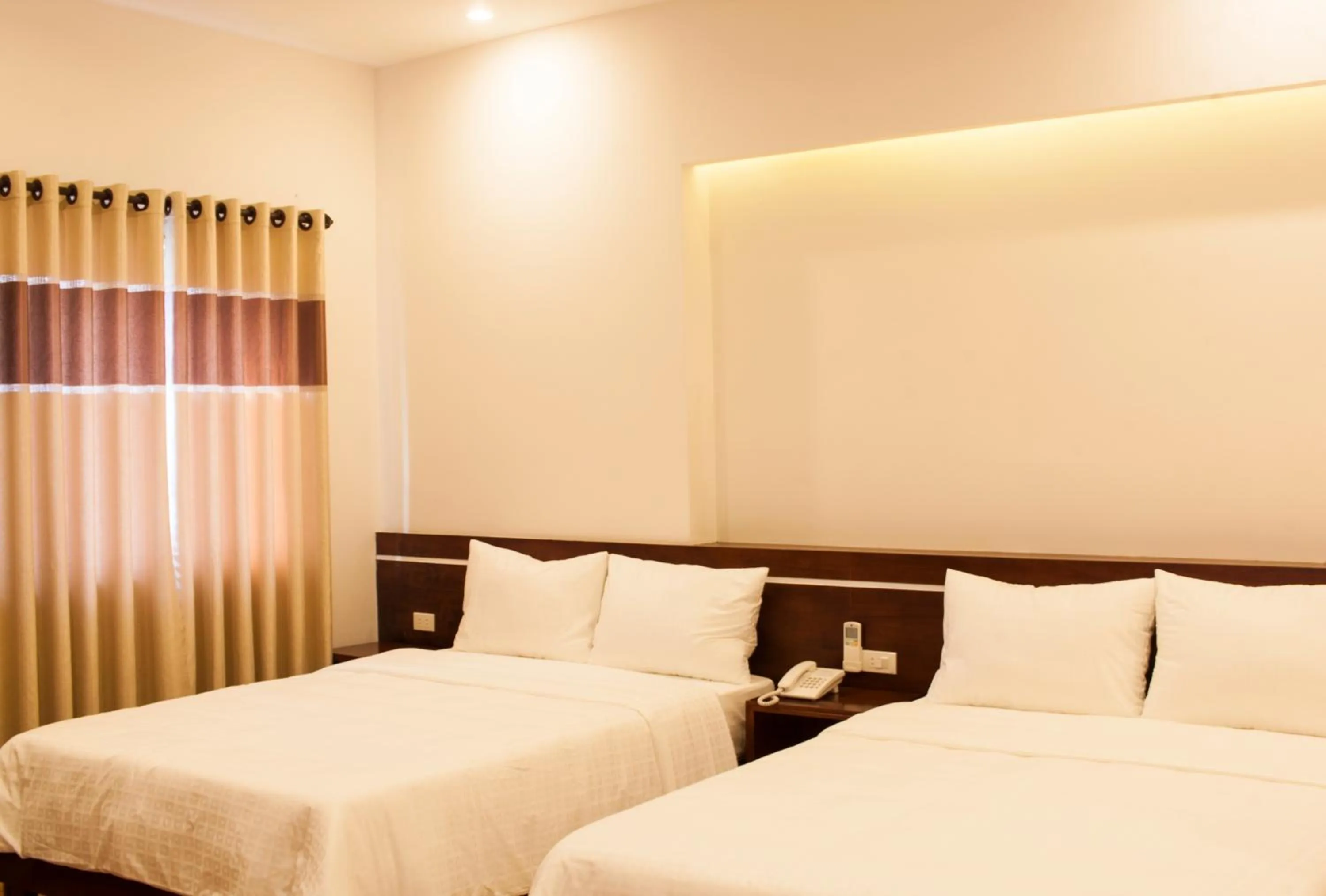 Bed in Phuong Linh Hotel