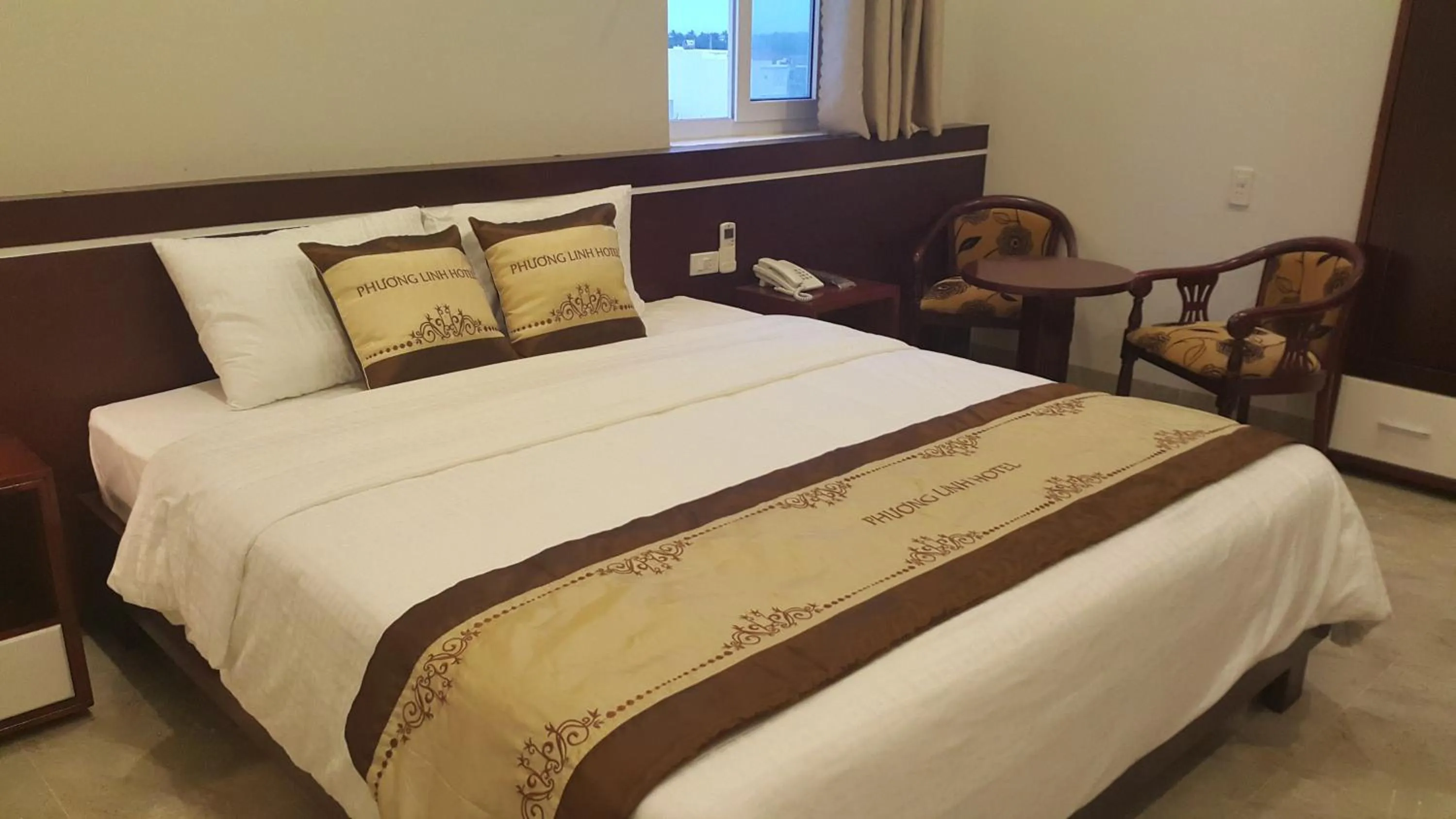 Bed in Phuong Linh Hotel
