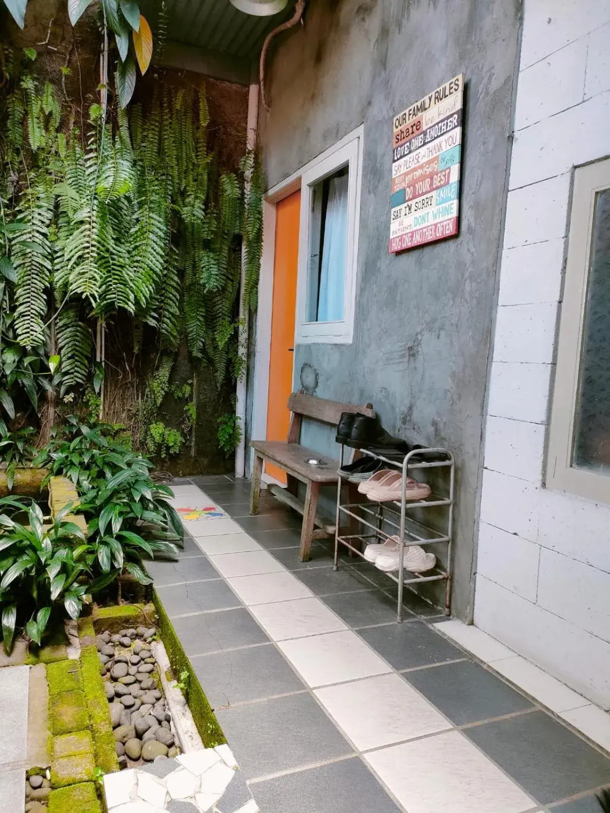 Garden view in Jeng Tini Guest House Garden view in Jeng Tini Guest House