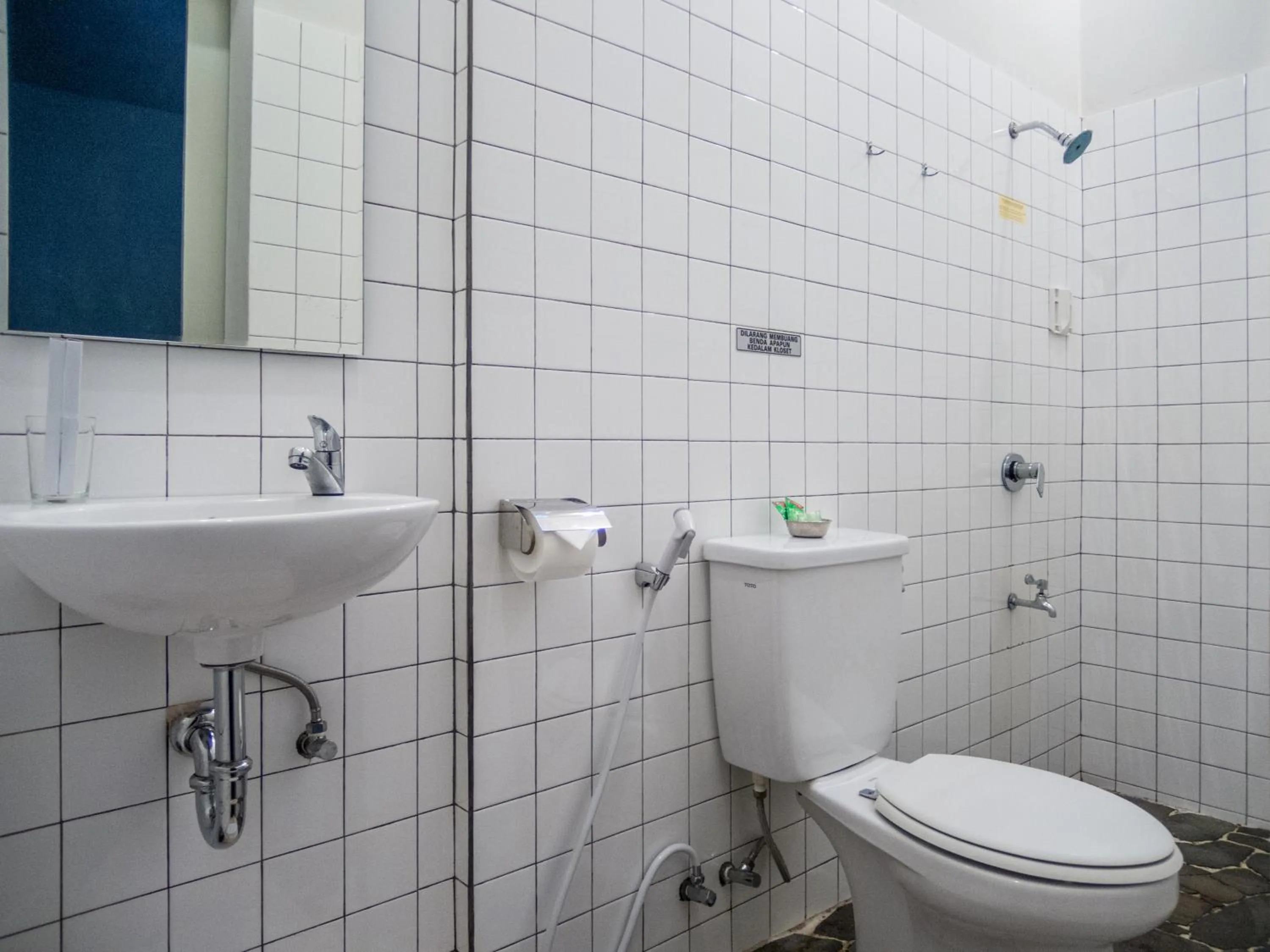 Jeng Tini Guest House