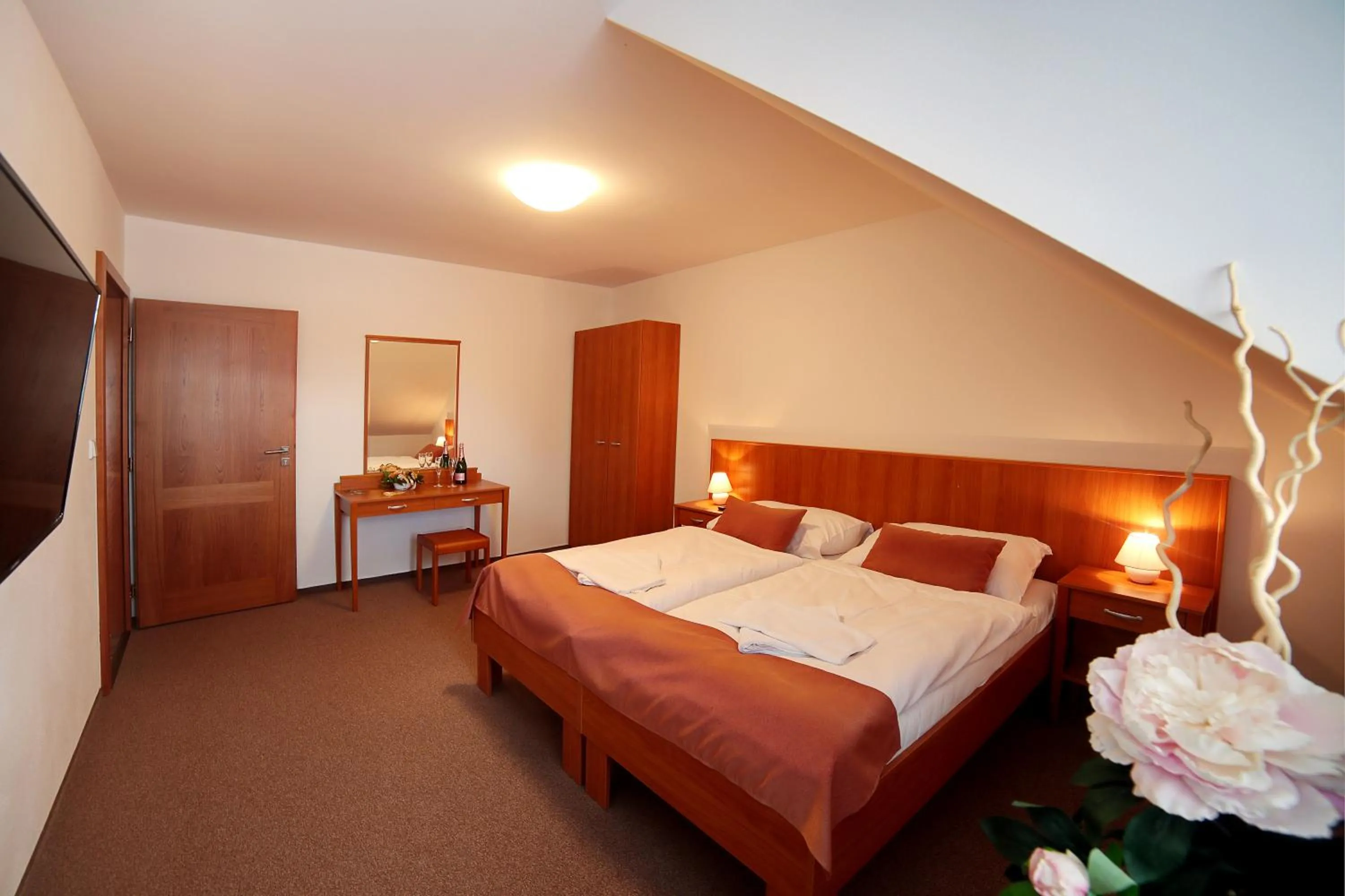 Bed in Golf&Wellness Resort Alfrédov