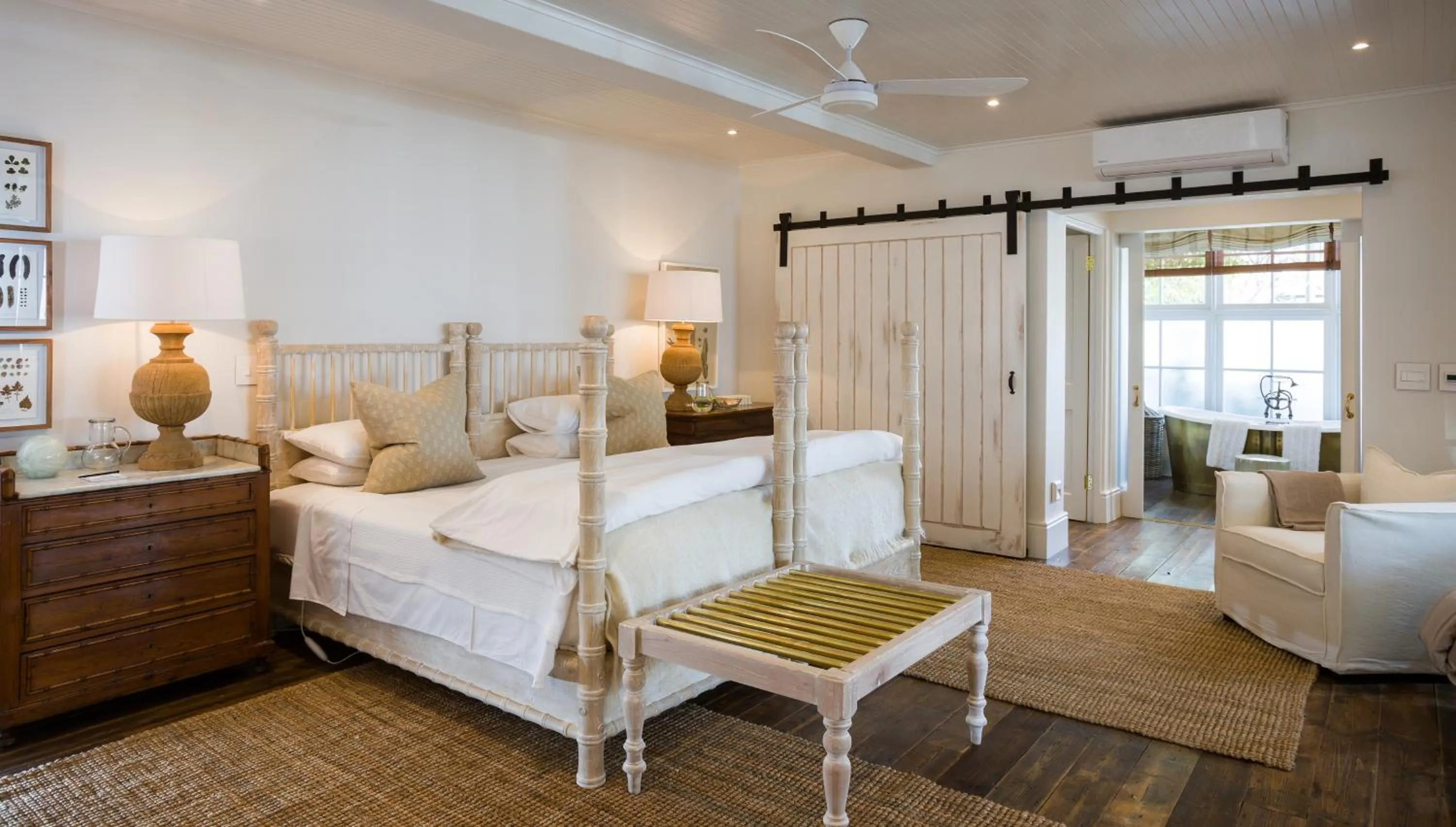 Bedroom, Bed in Akademie Street Boutique Hotel