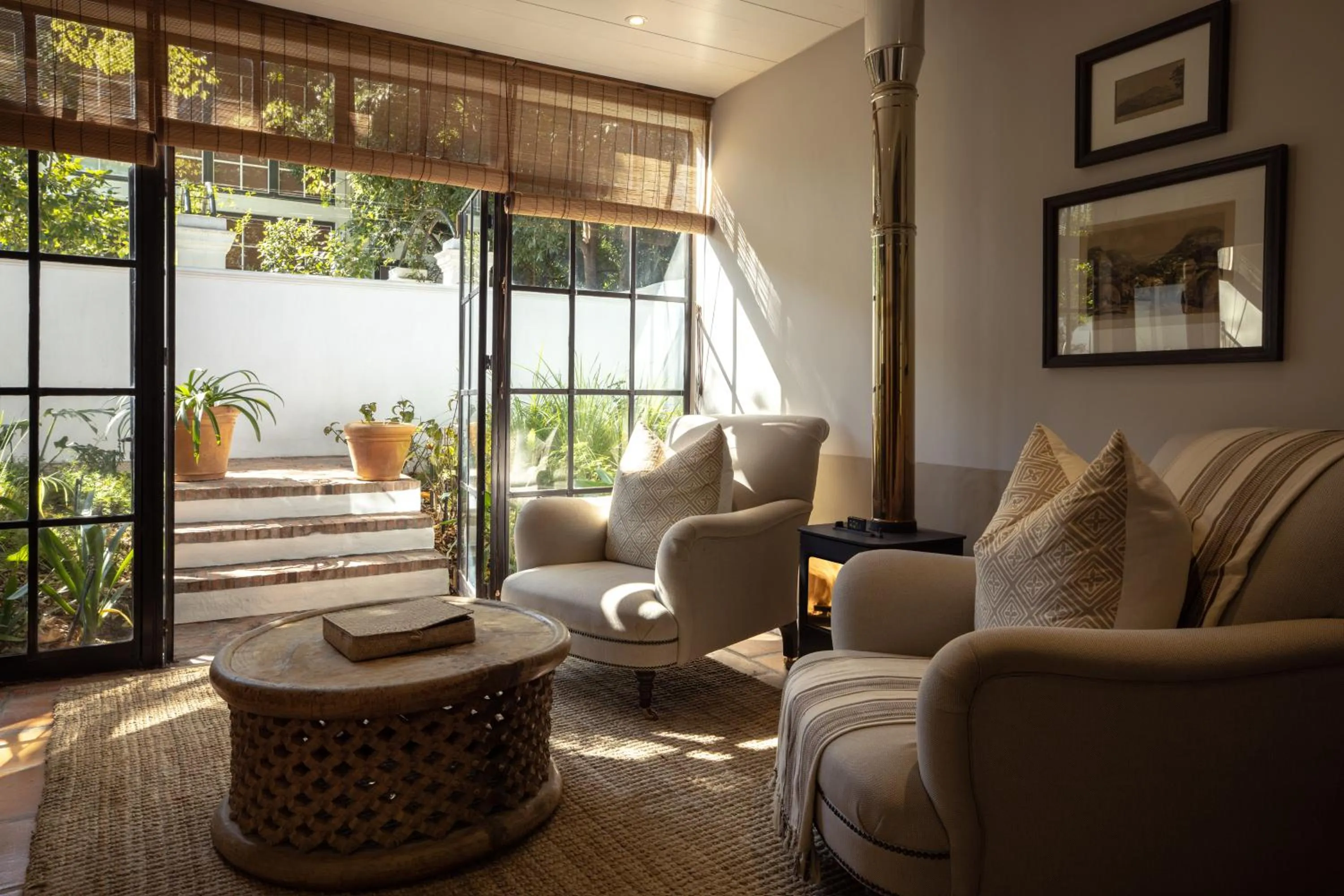 Living room in Akademie Street Boutique Hotel