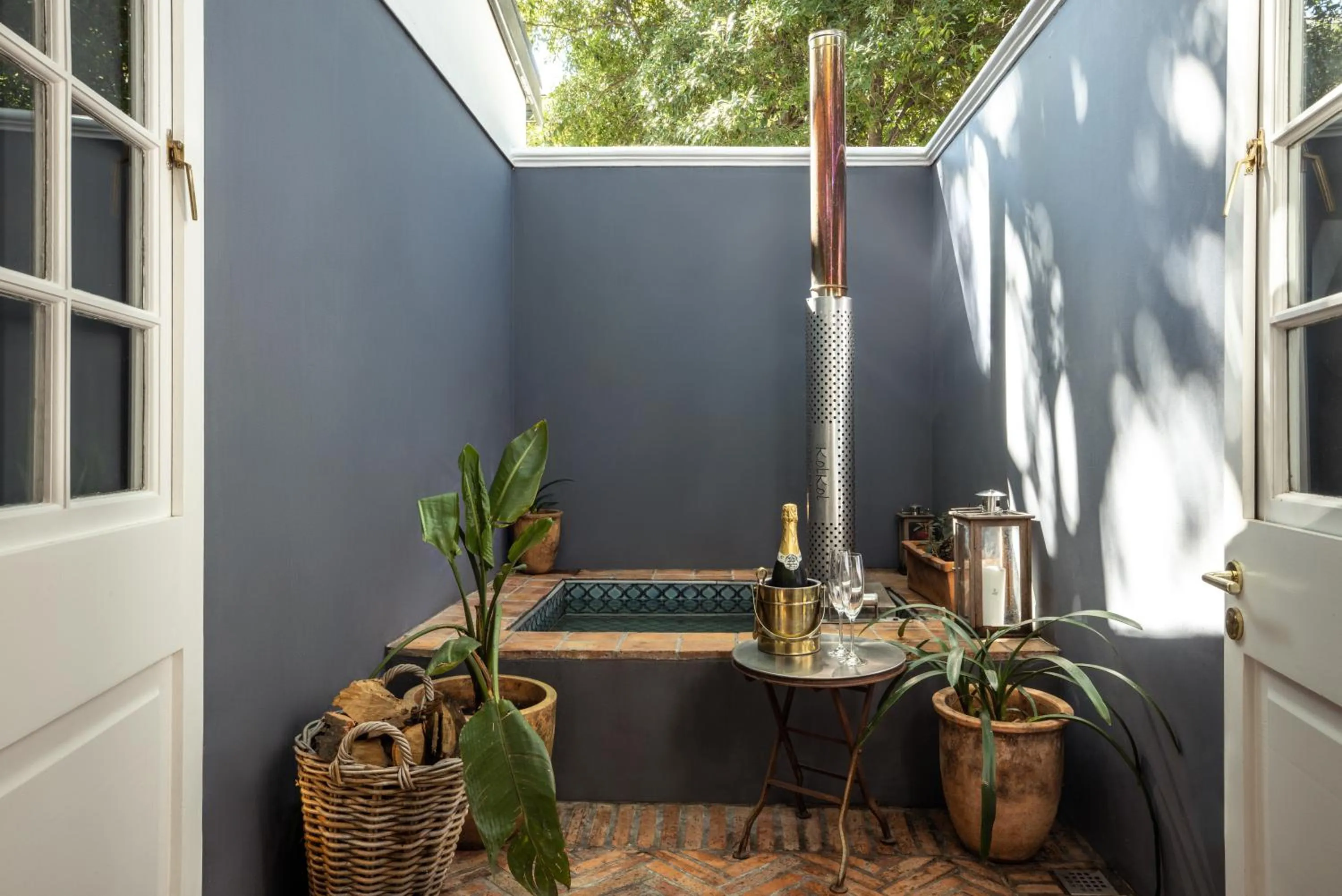 Hot Tub in Akademie Street Boutique Hotel