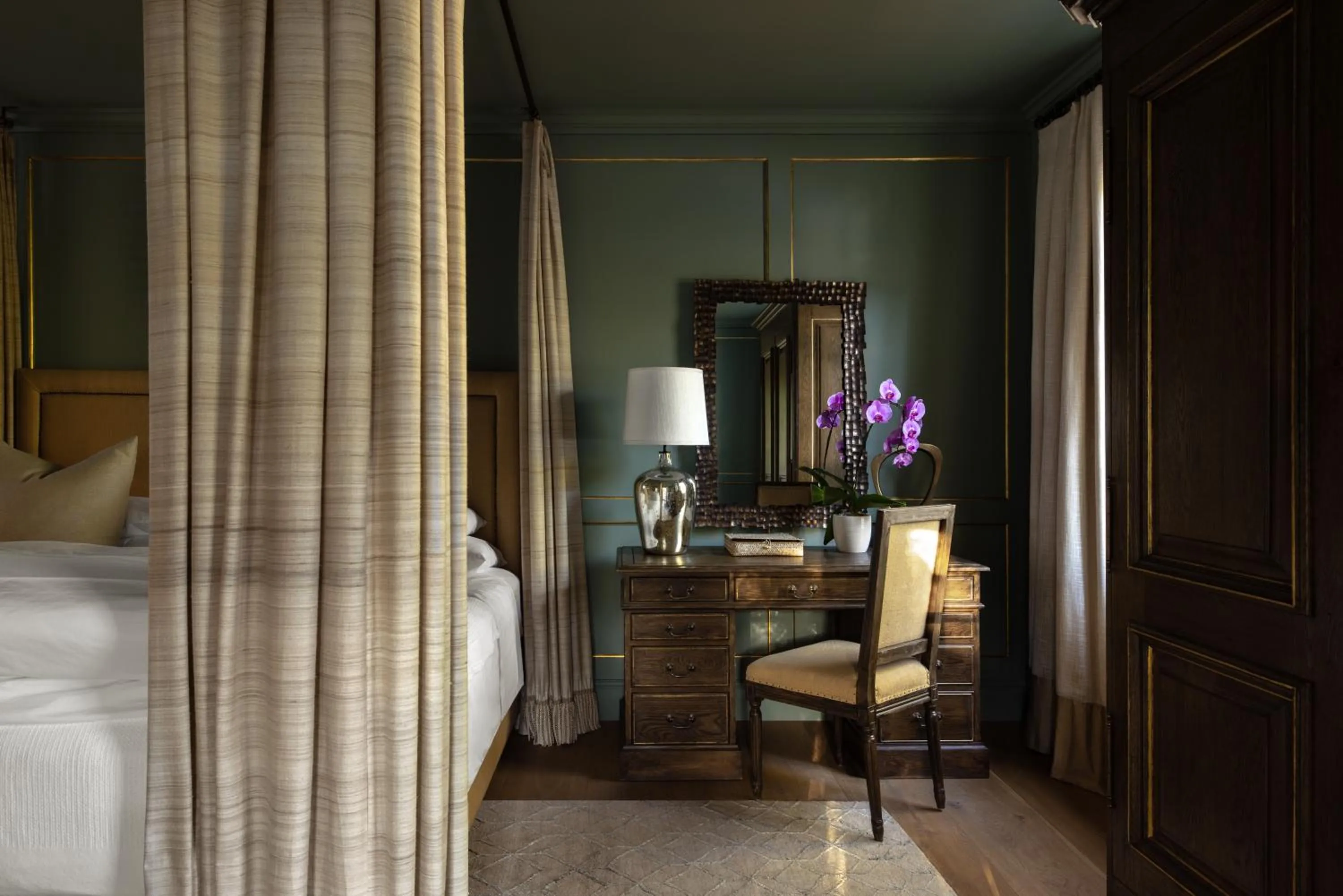 Decorative detail, Bed in Akademie Street Boutique Hotel