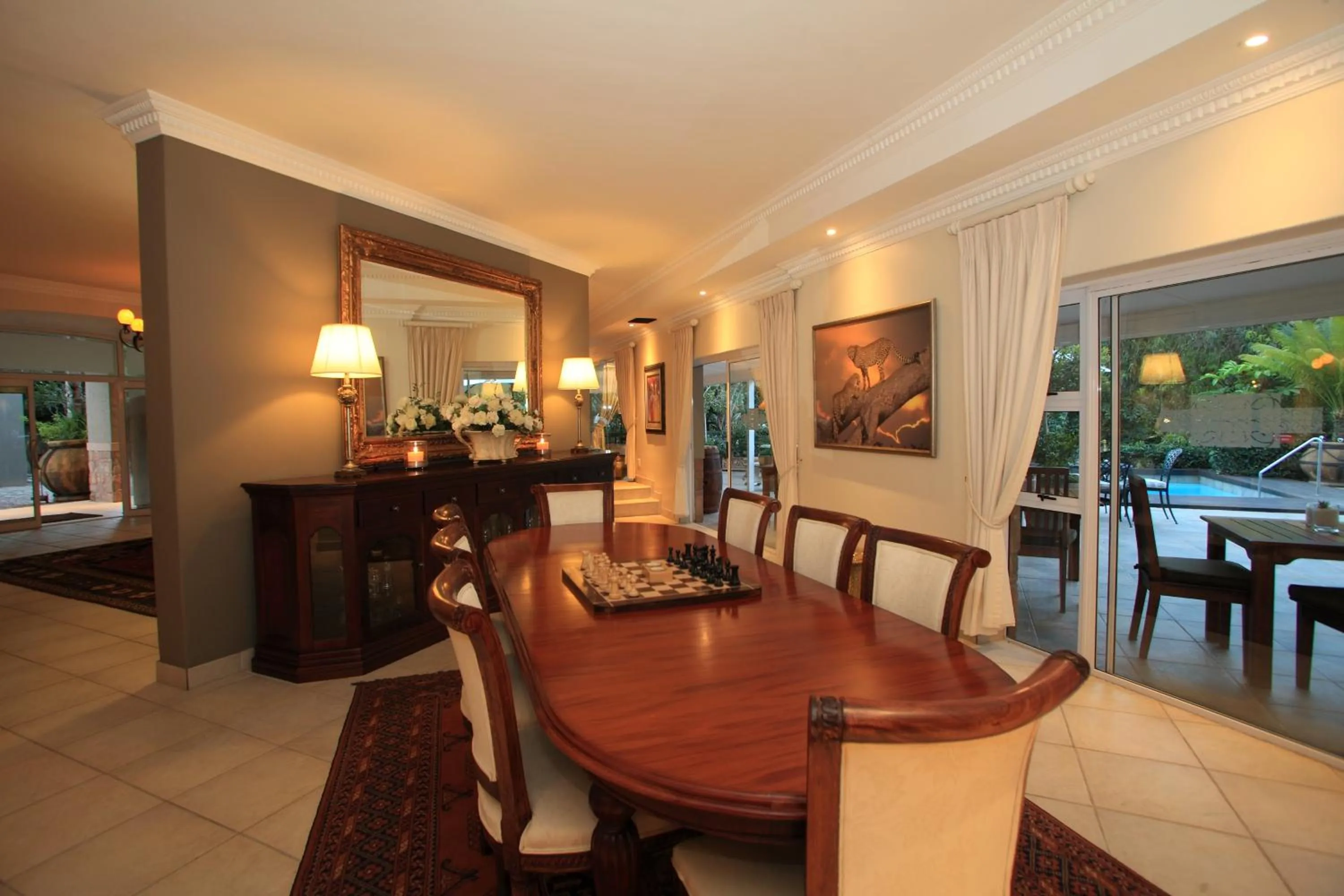 Decorative detail in Cinnamon Boutique Guest House