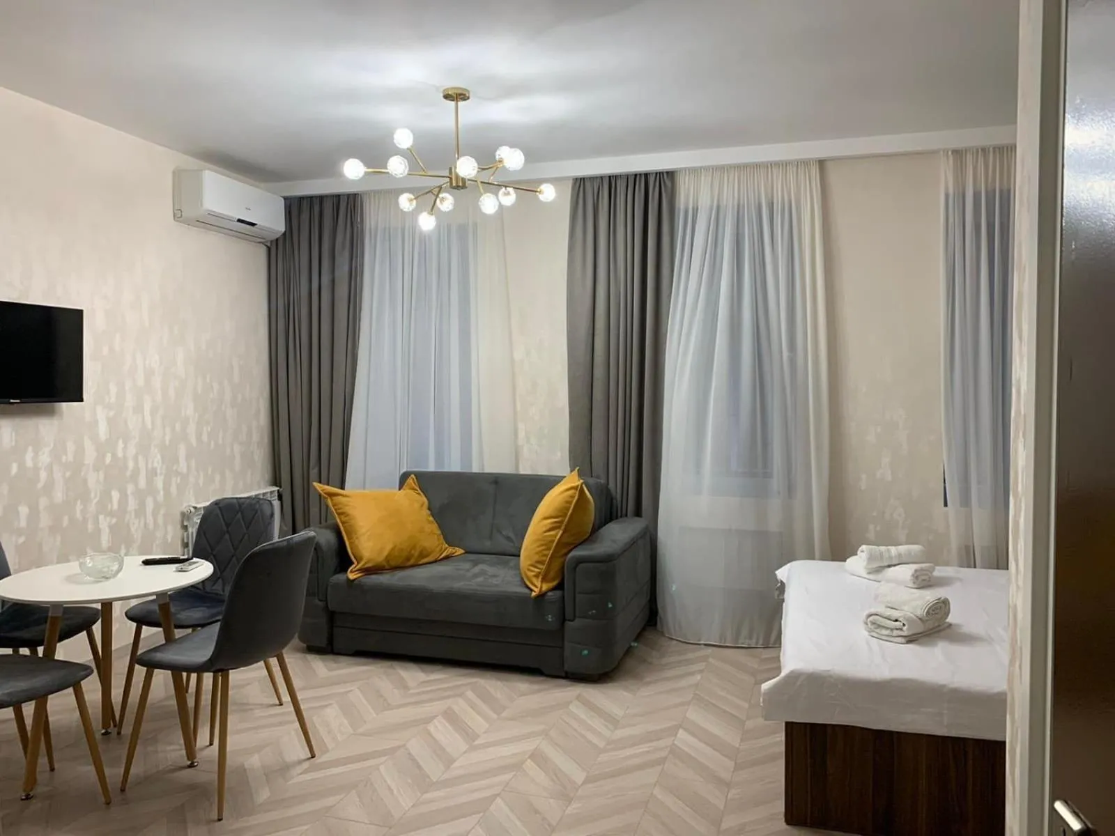 Home Plus Apartments