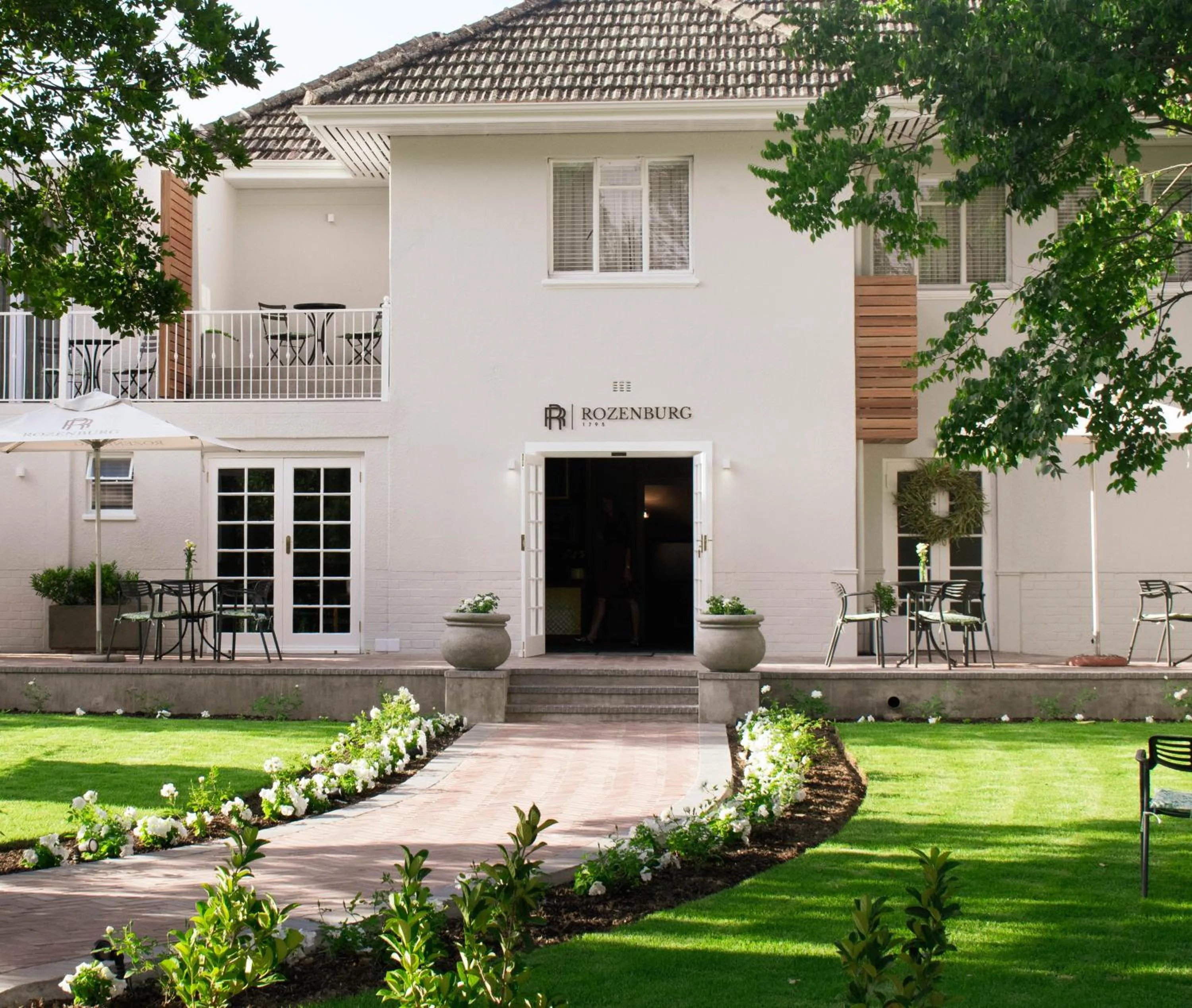 Property building in Rozenburg Guest House