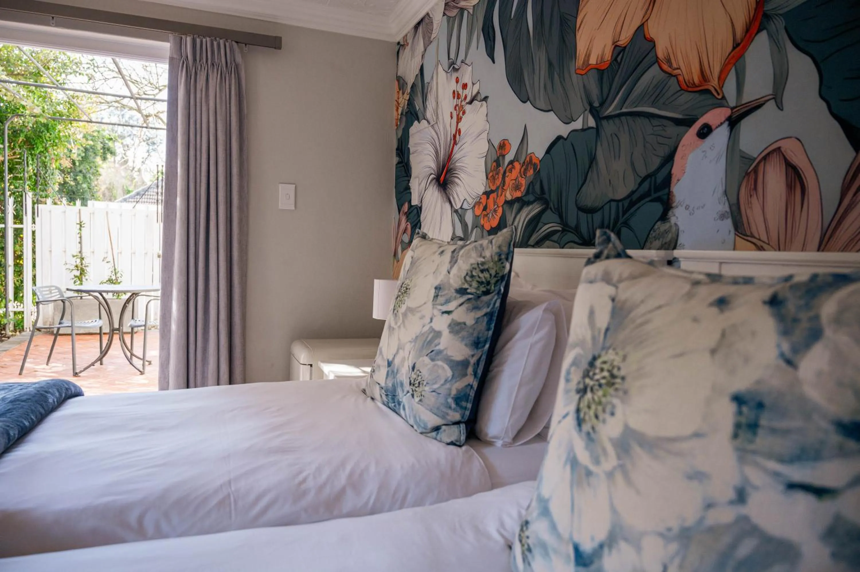 Bed in Rozenburg Guest House