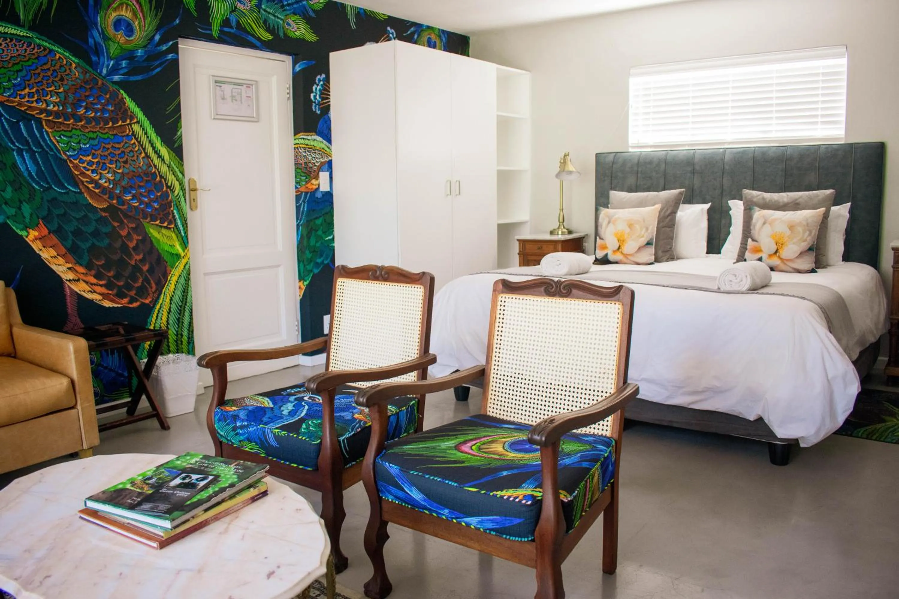 Bed in Rozenburg Guest House