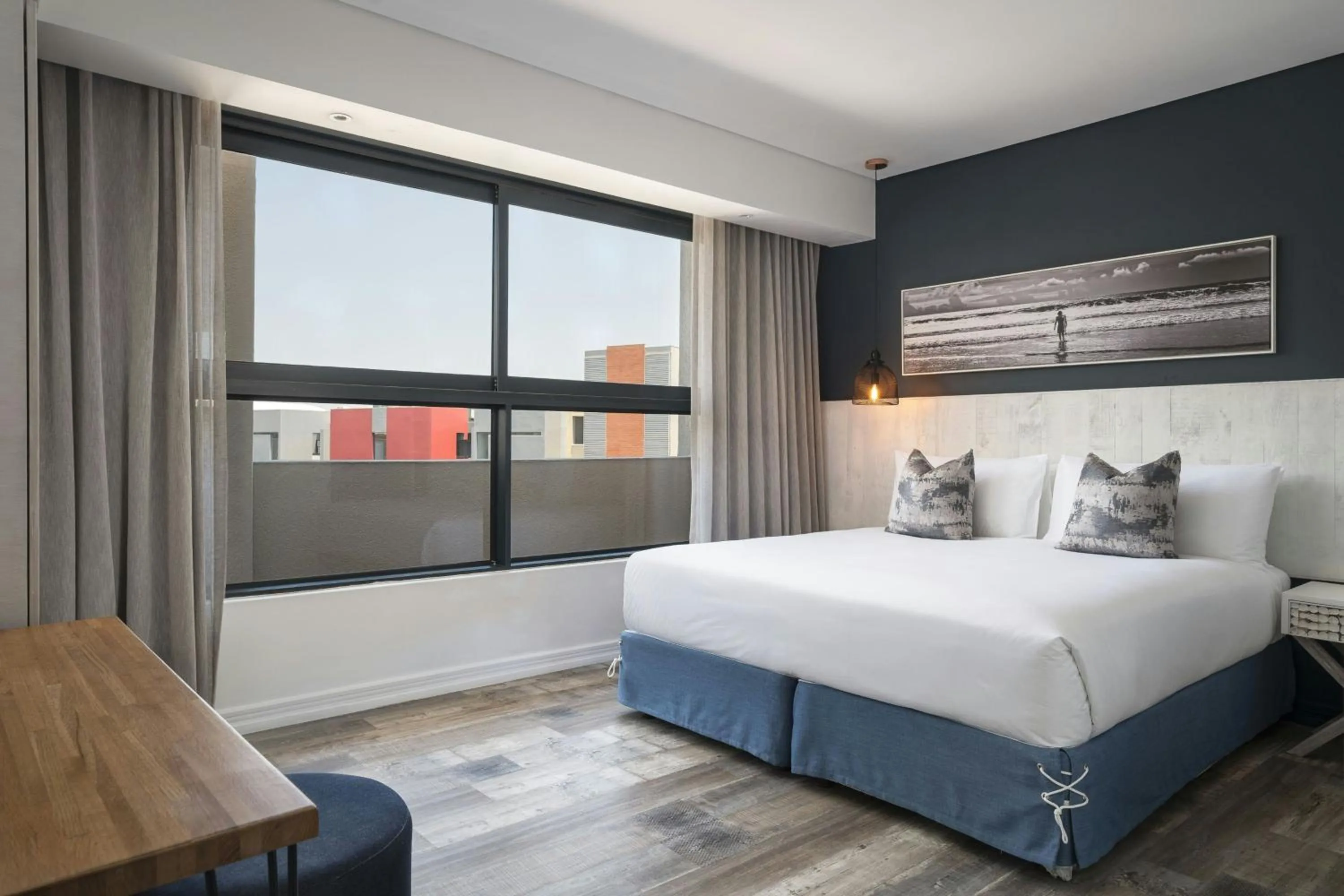 Photo of the whole room, Bed in Protea Hotel Fire & Ice! by Marriott Durban Umhlanga Ridge