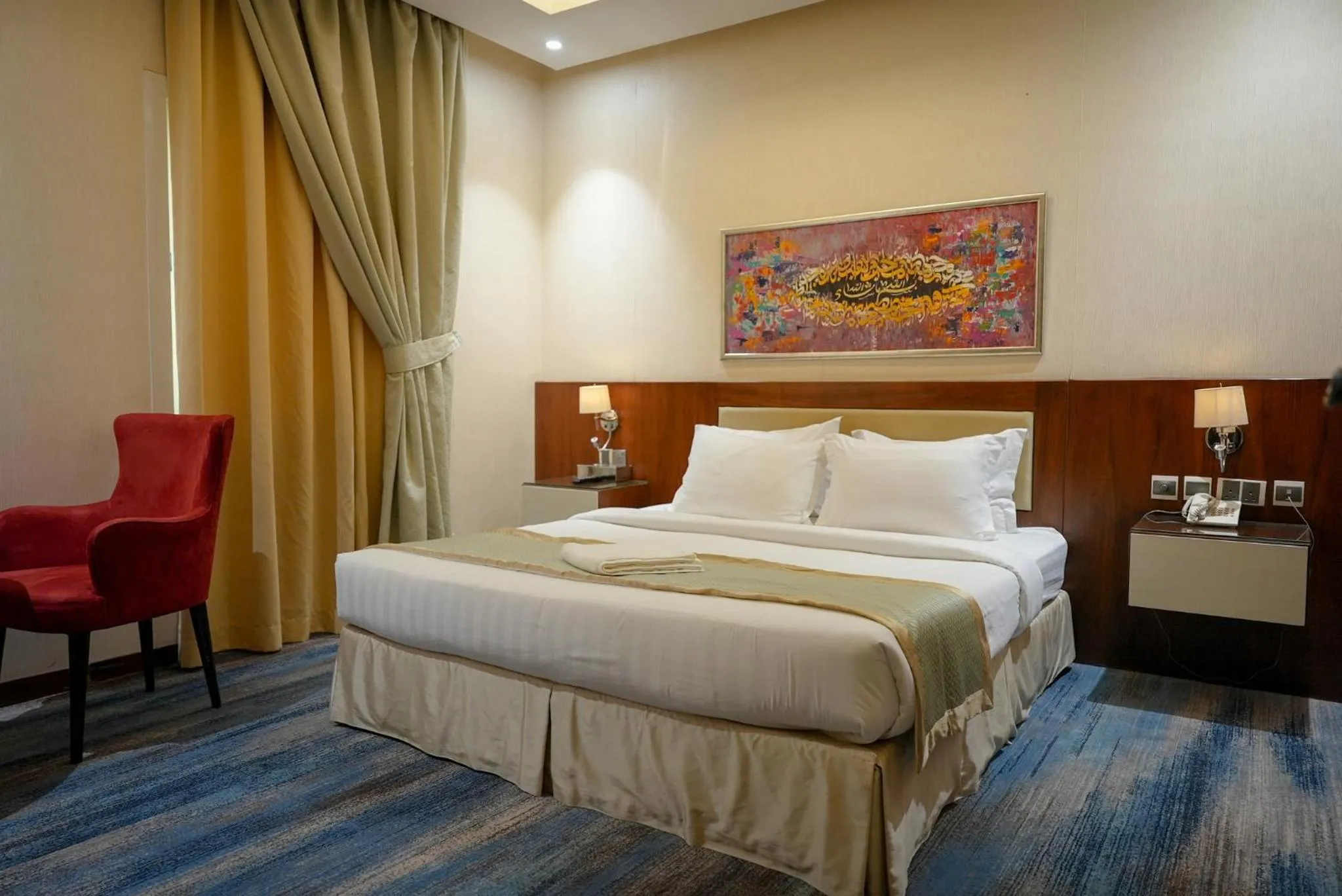 Bed in Palm Boutique Hotel