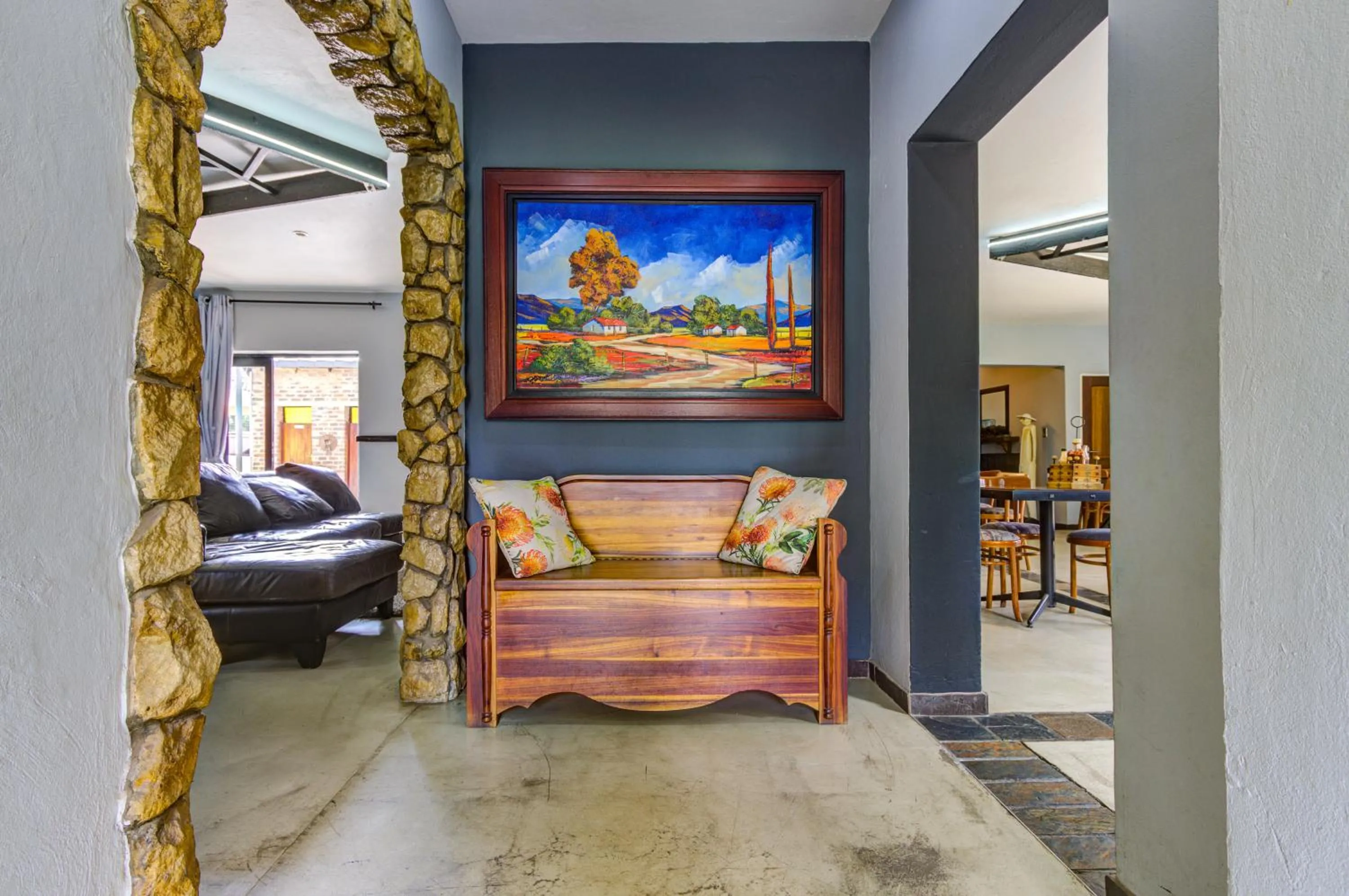 Lobby or reception in Africa Footprints Lodge Kempton Park