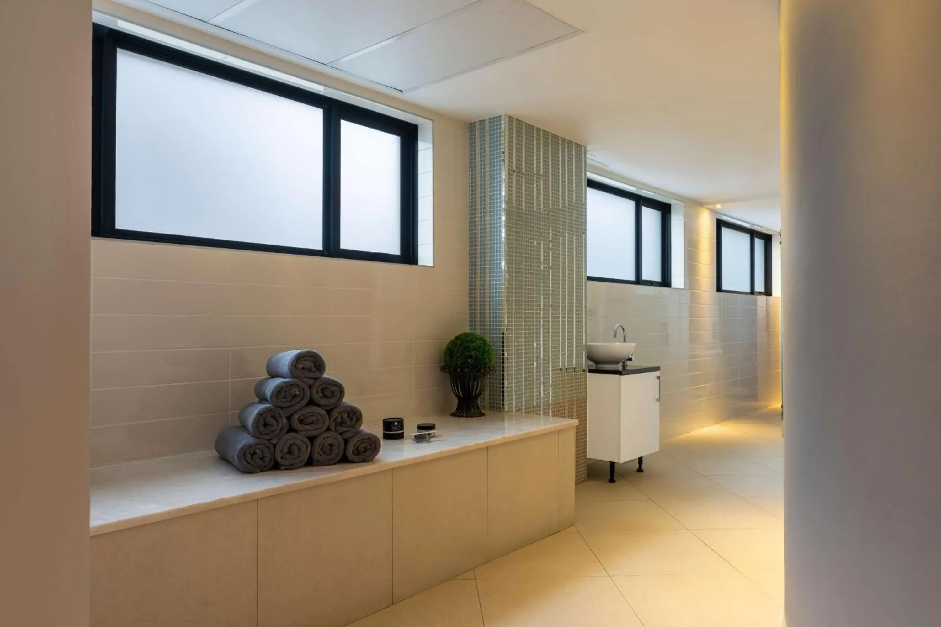 Spa and wellness centre/facilities in Radisson Blu Hotel, Port Elizabeth Spa and wellness centre/facilities in Radisson Blu Hotel, Port Elizabeth