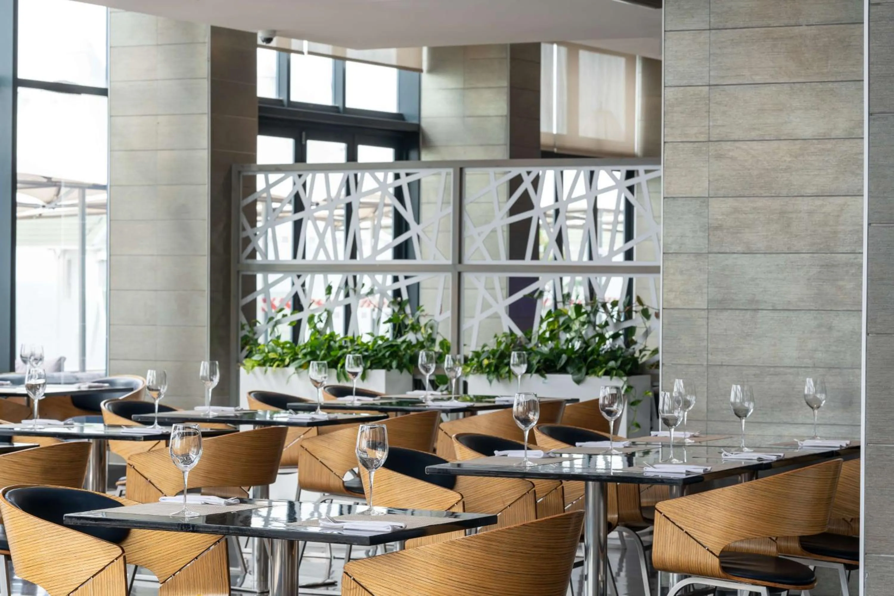 Restaurant/places to eat in Radisson Blu Hotel, Port Elizabeth