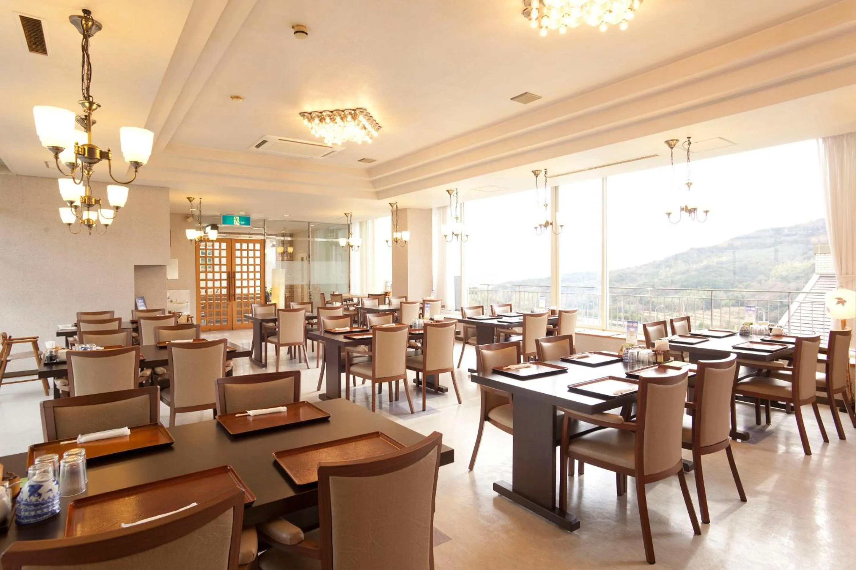 Restaurant/places to eat in Sunrise Awaji