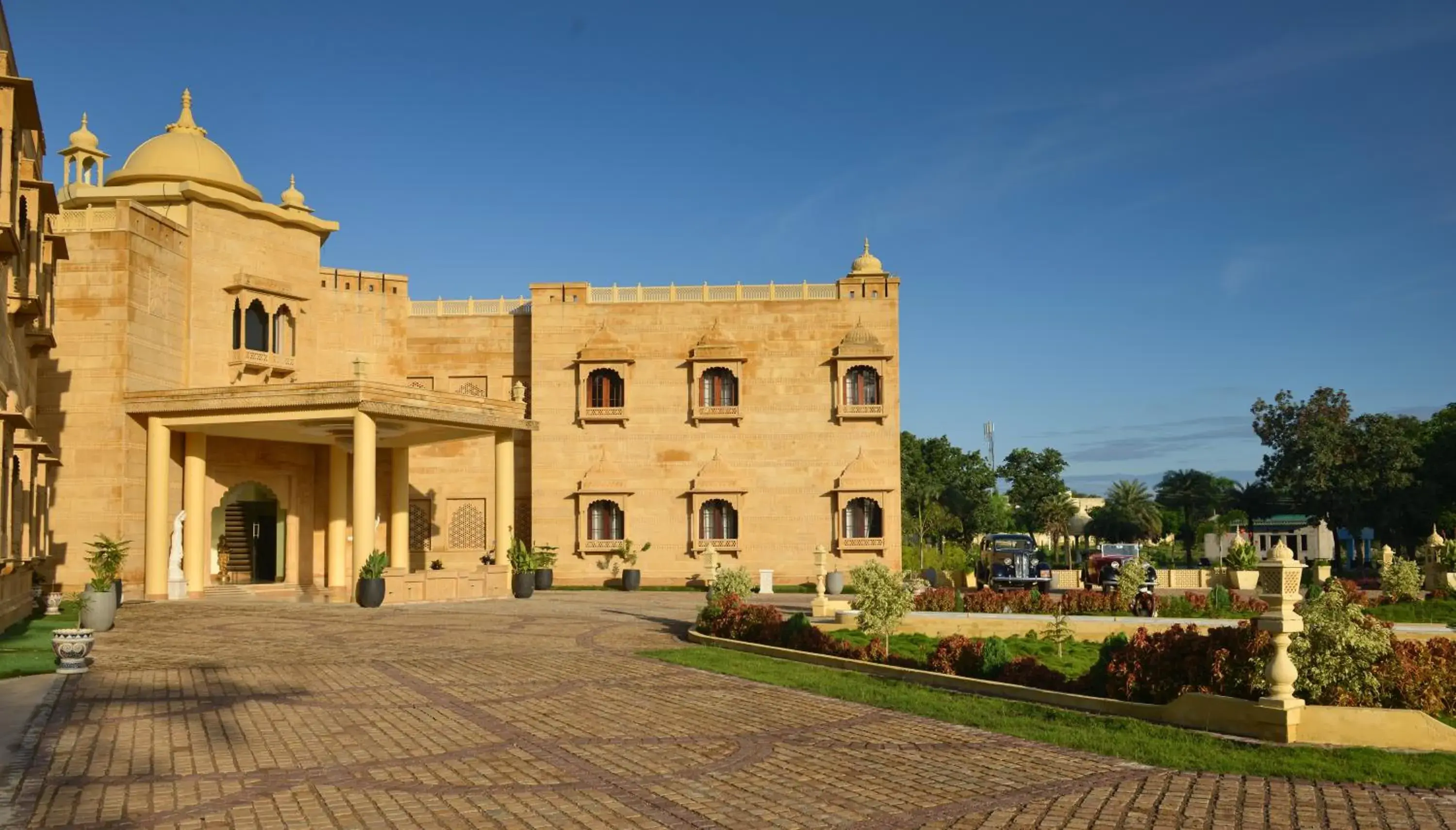 Facade/entrance in Syna Heritage Hotel Facade/entrance in Syna Heritage Hotel