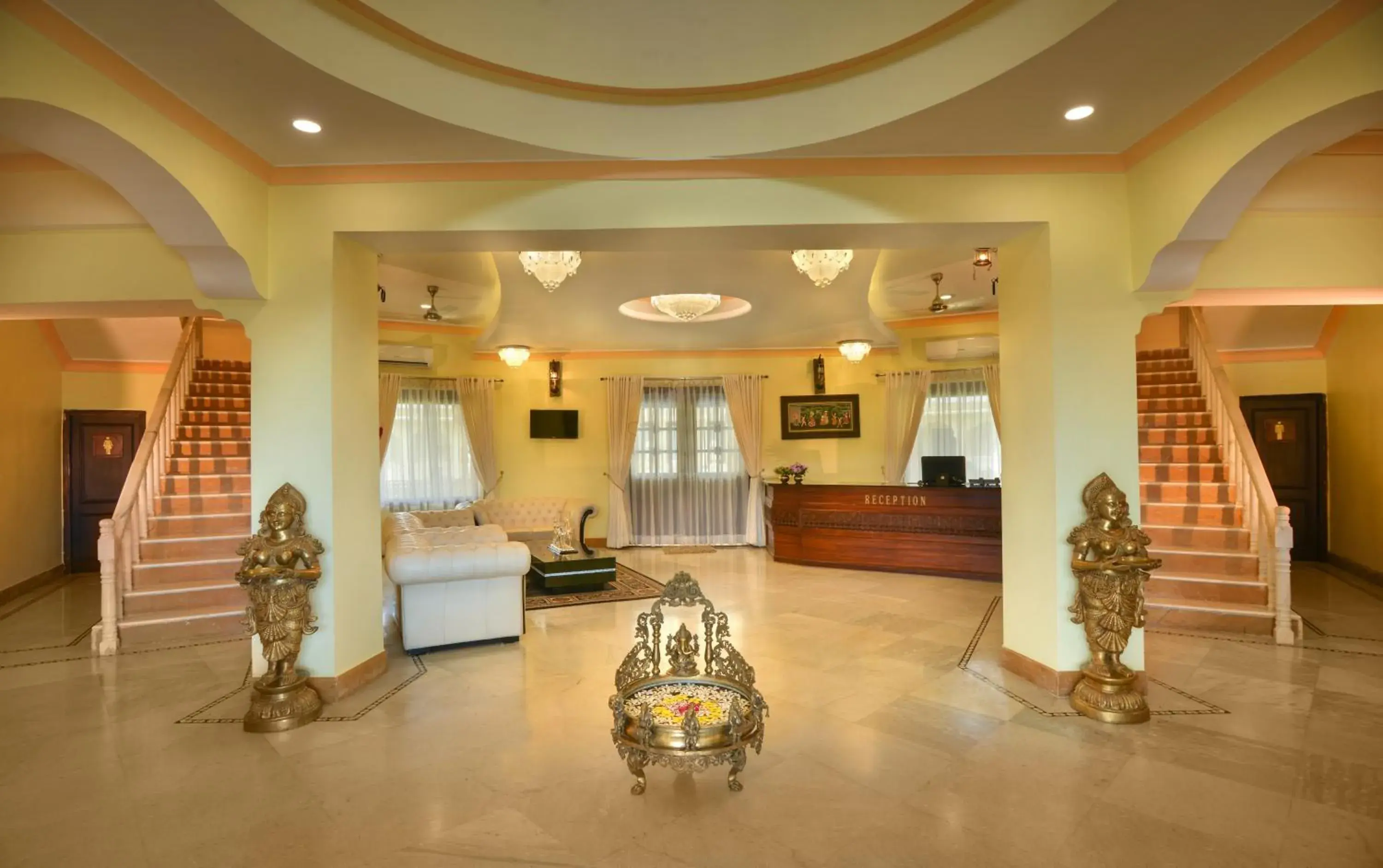 Lobby or reception in Syna Heritage Hotel Lobby or reception in Syna Heritage Hotel