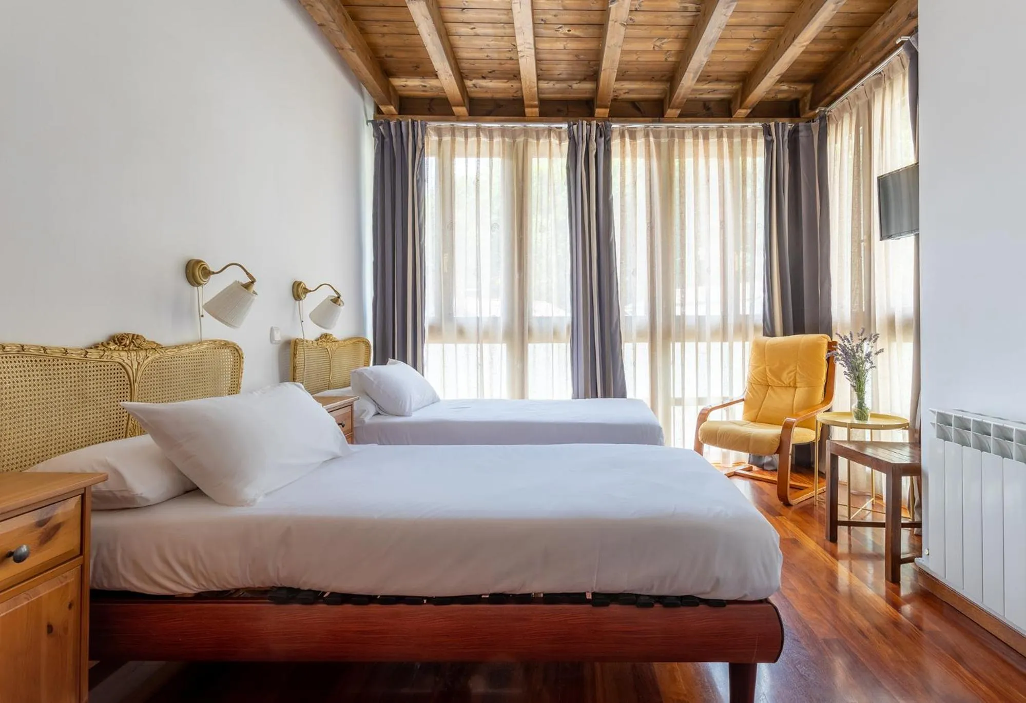 Photo of the whole room, Bed in Posada 3 Valles