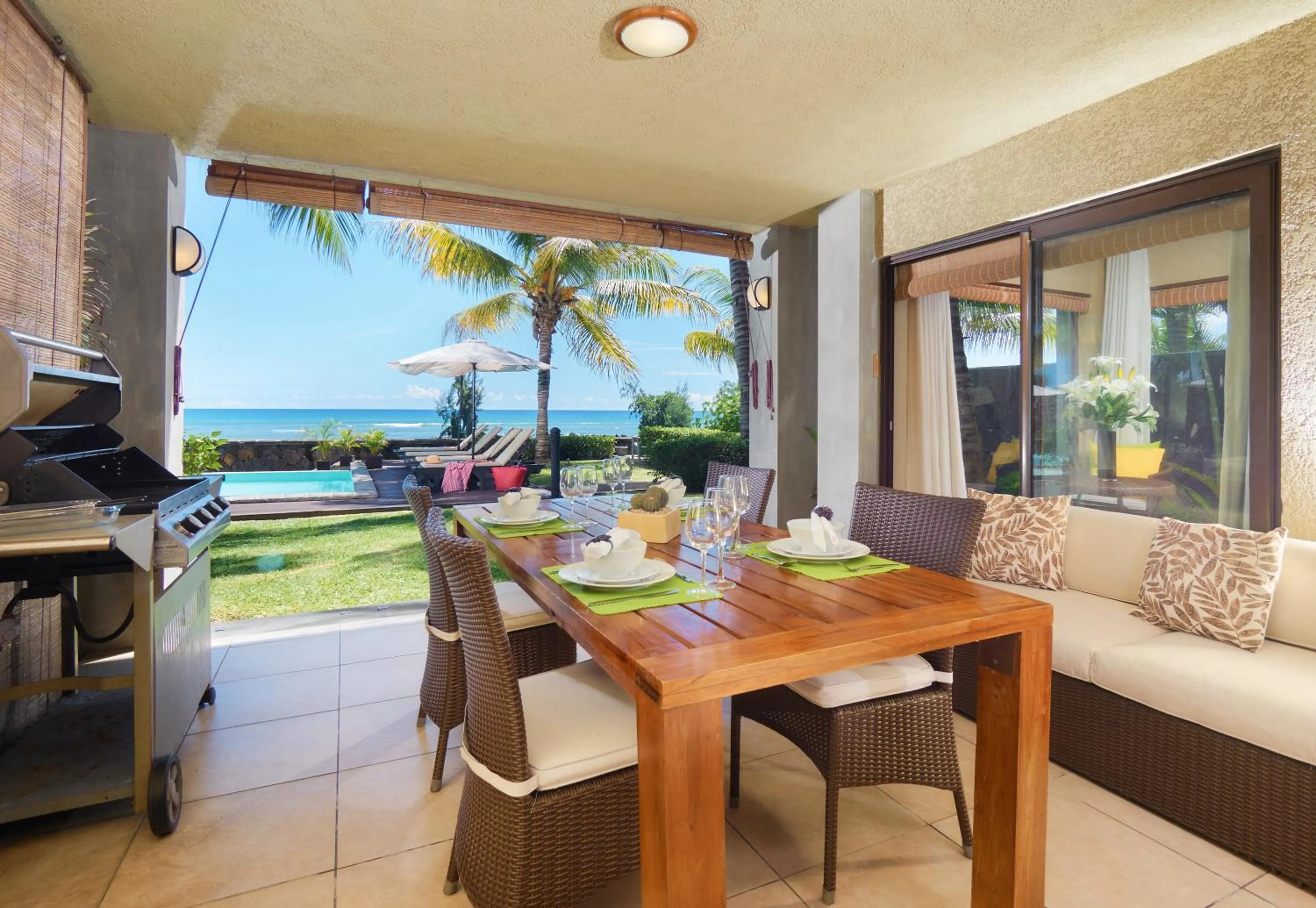 Garden in Bel Azur Beach Residence by LOV Mauritius