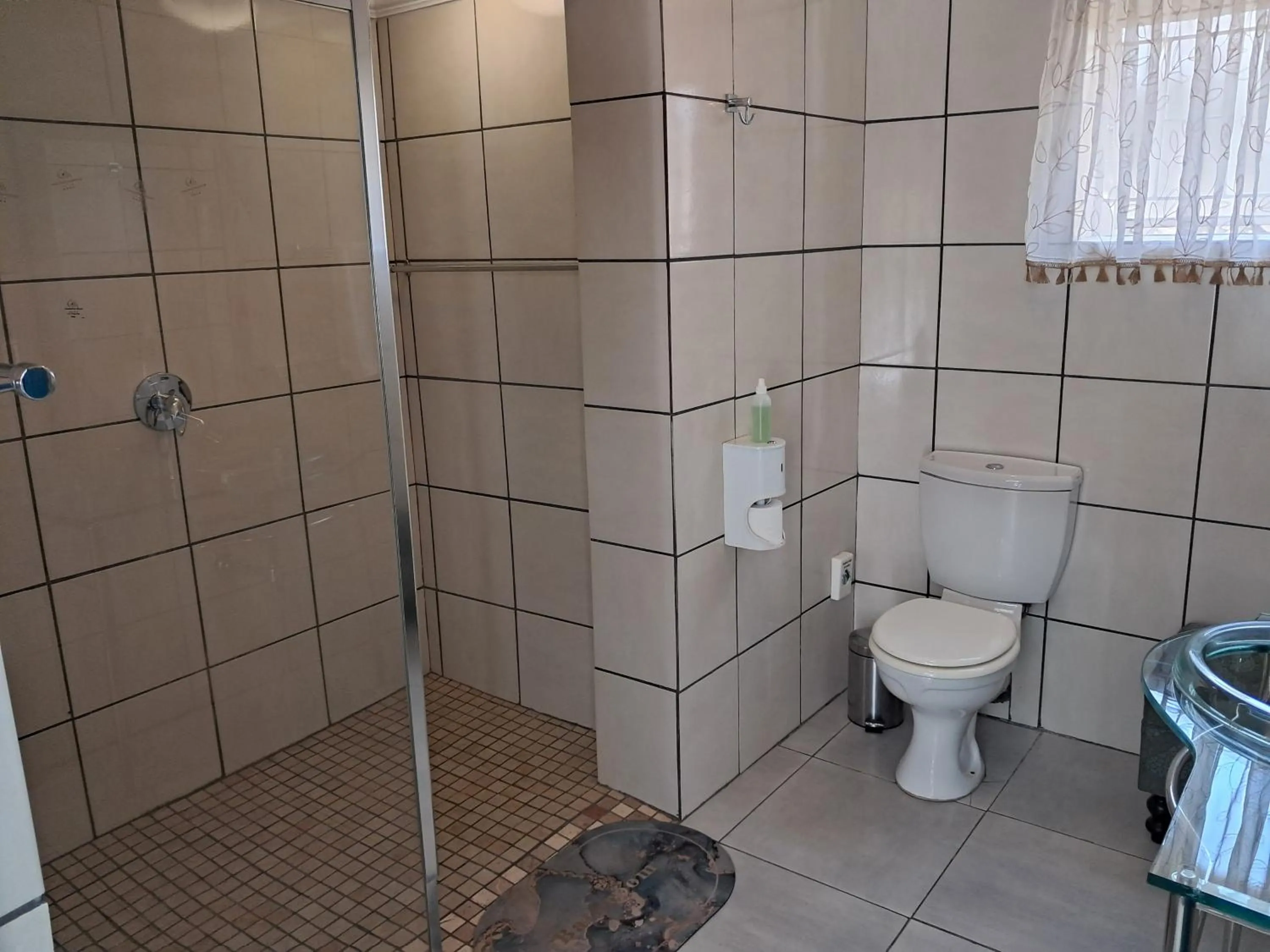 Bathroom in Constantia Manor Guest House