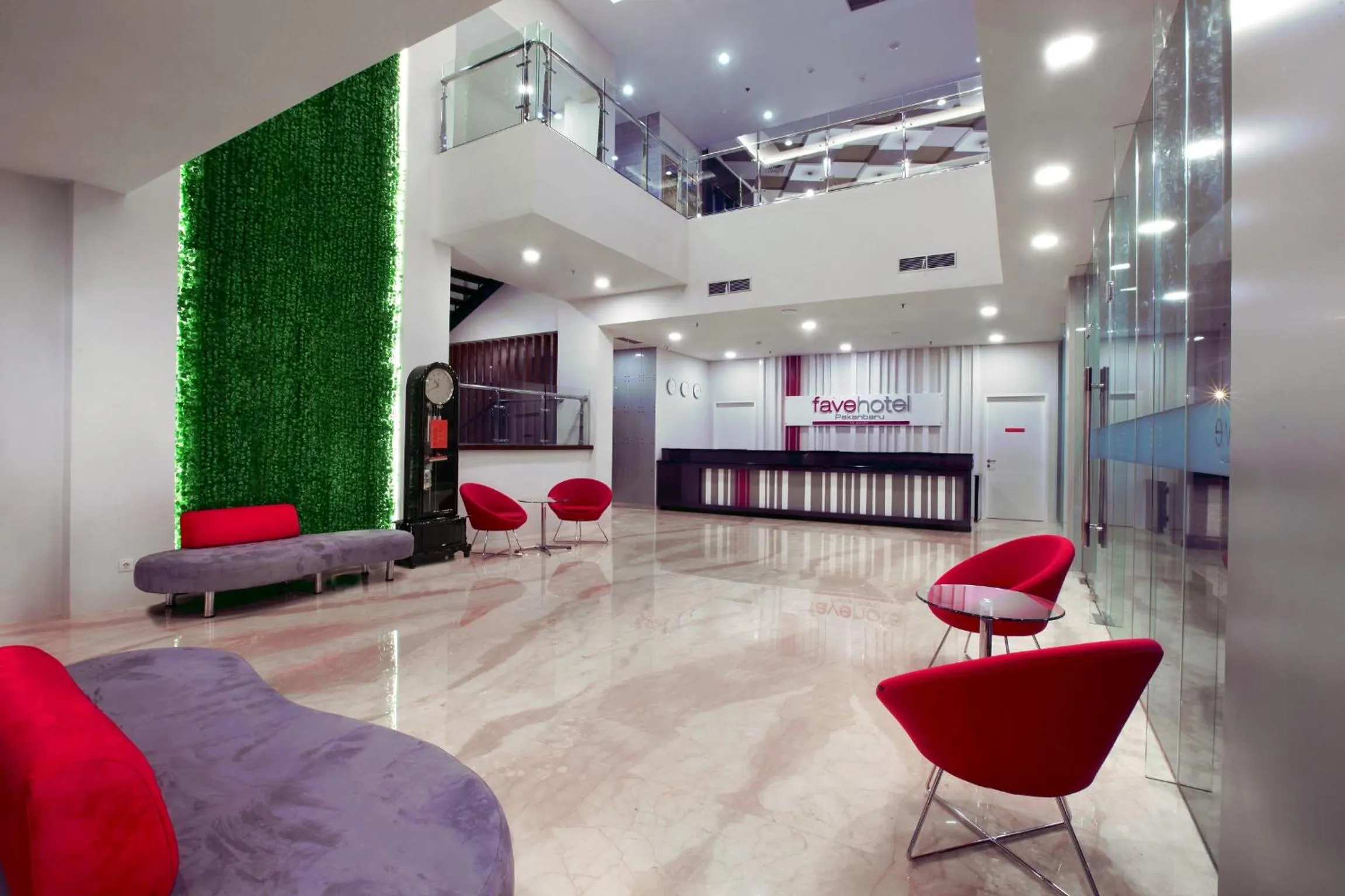 Lobby or reception in favehotel Pekanbaru
