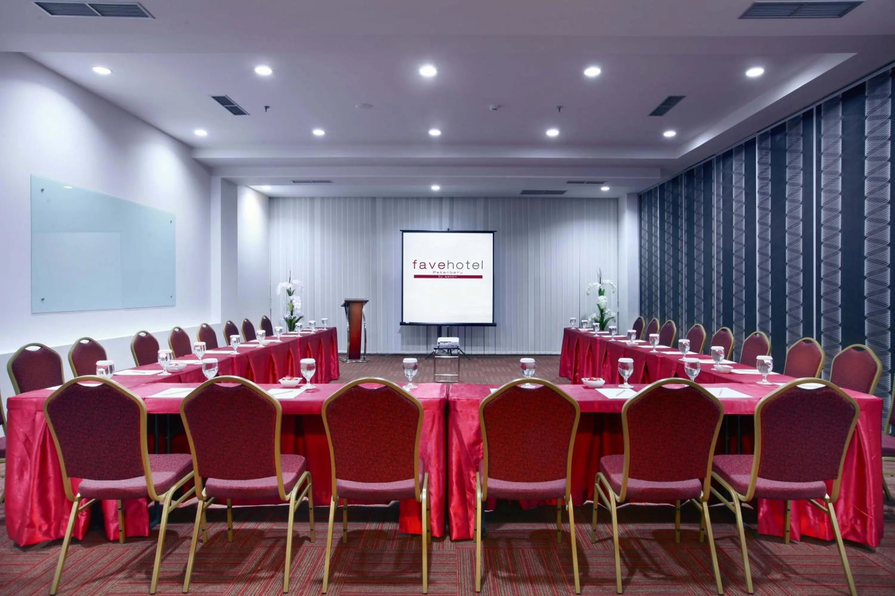 Meeting/conference room in favehotel Pekanbaru
