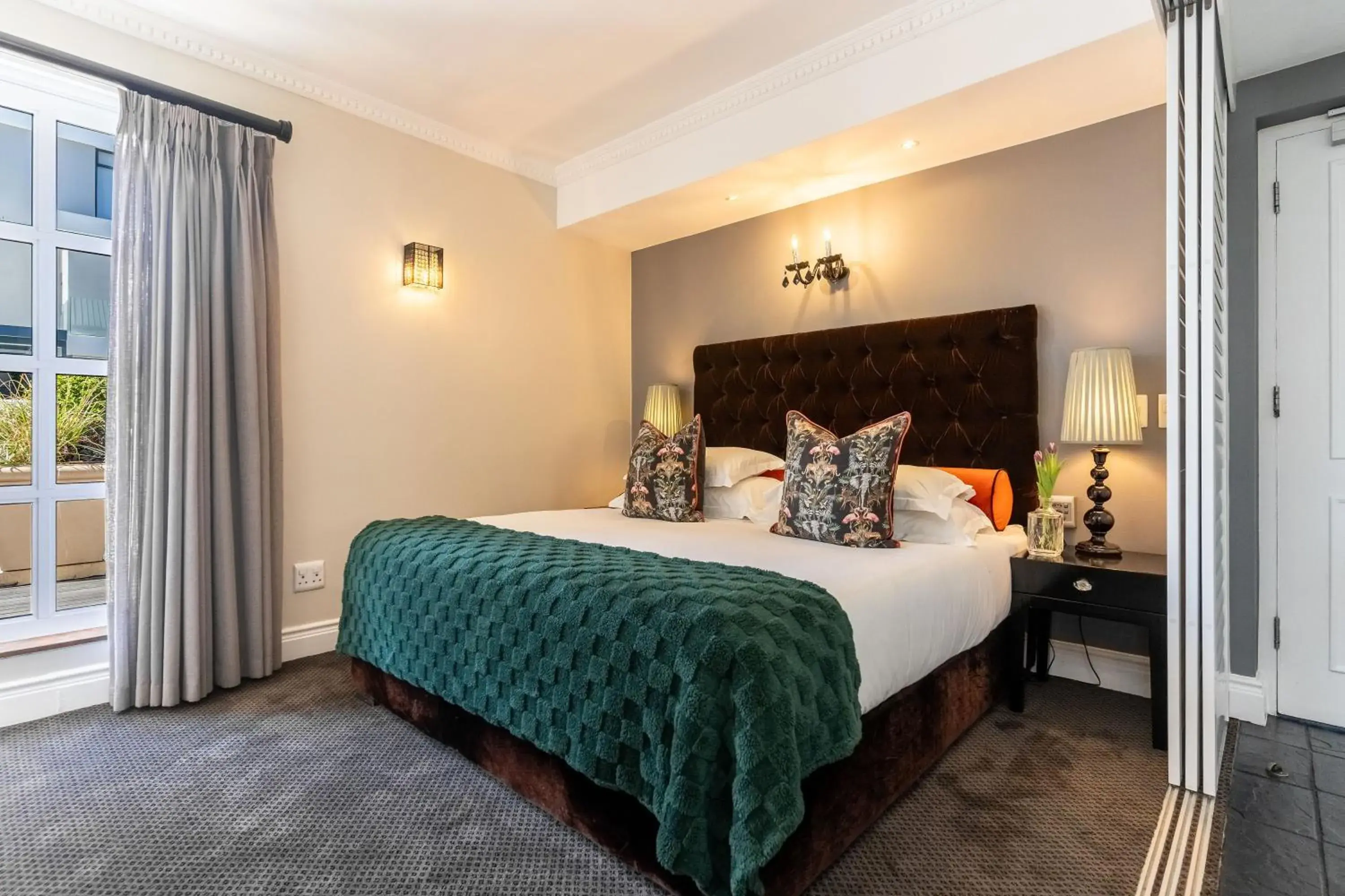 One Bedroom Apartment with Terrace and Partial Sea Views in Romney Park Luxury Apartments by The Stay Collection One Bedroom Apartment with Terrace and Partial Sea Views in Romney Park Luxury Apartments by The Stay Collection