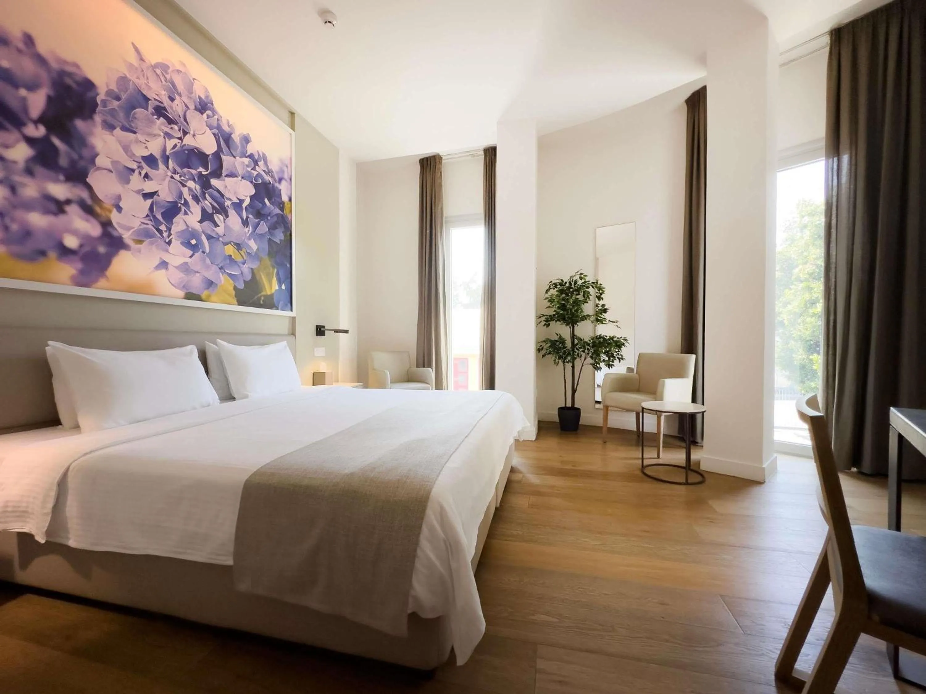 Bedroom, Bed in The Classic Hotel Nicosia - Handwritten Collection