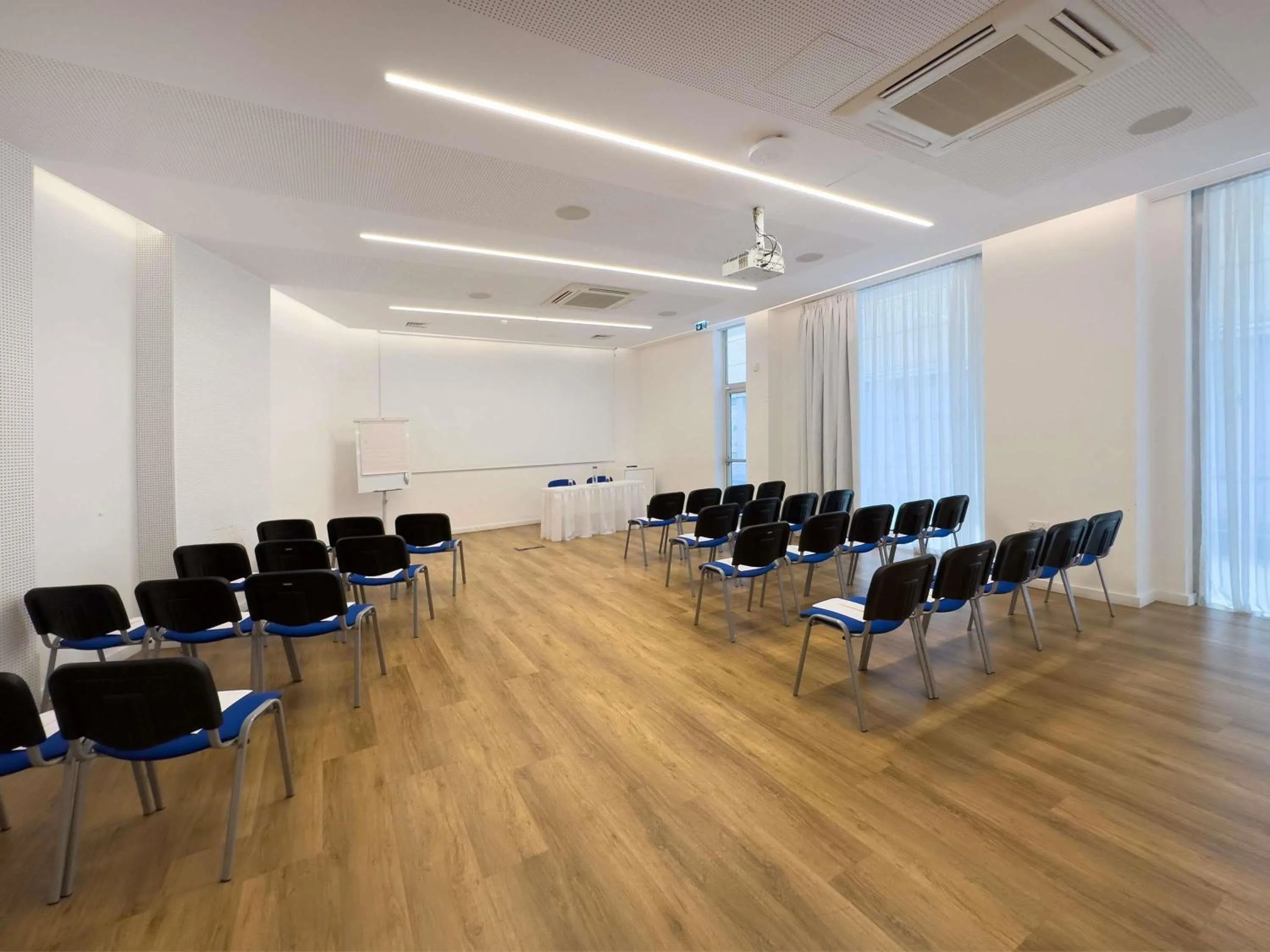 Meeting/conference room in The Classic Hotel Nicosia - Handwritten Collection