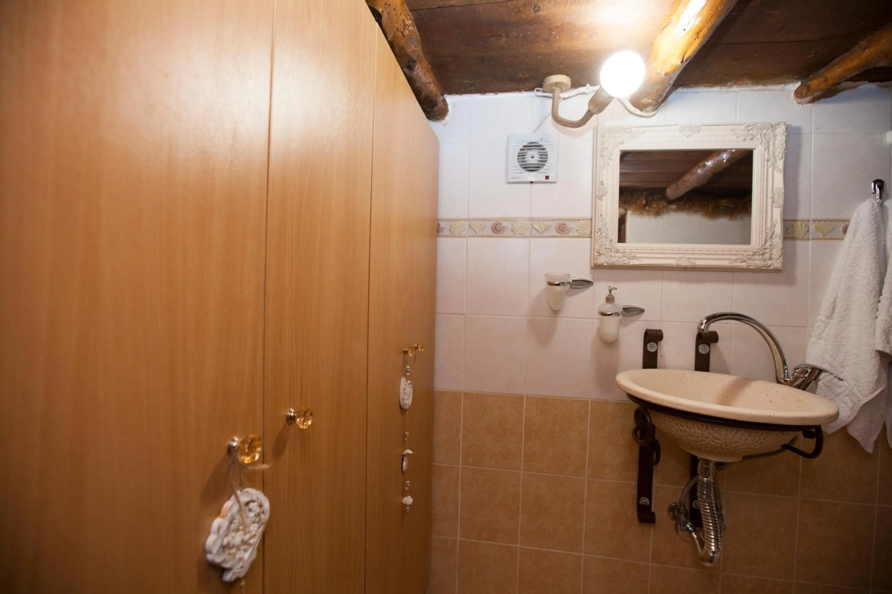 Bathroom in Arch Villa