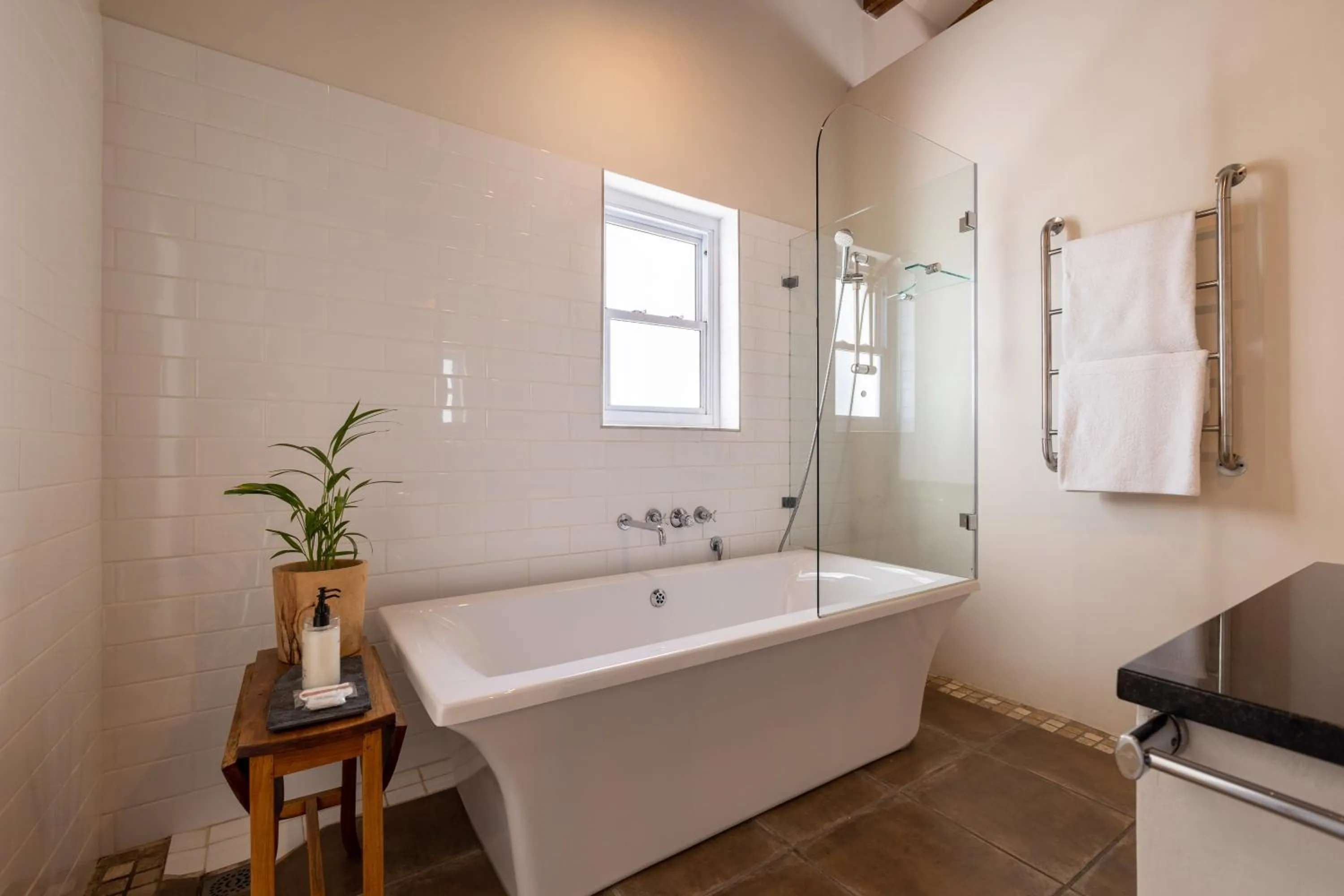 Bath in The Lofts Boutique Hotel