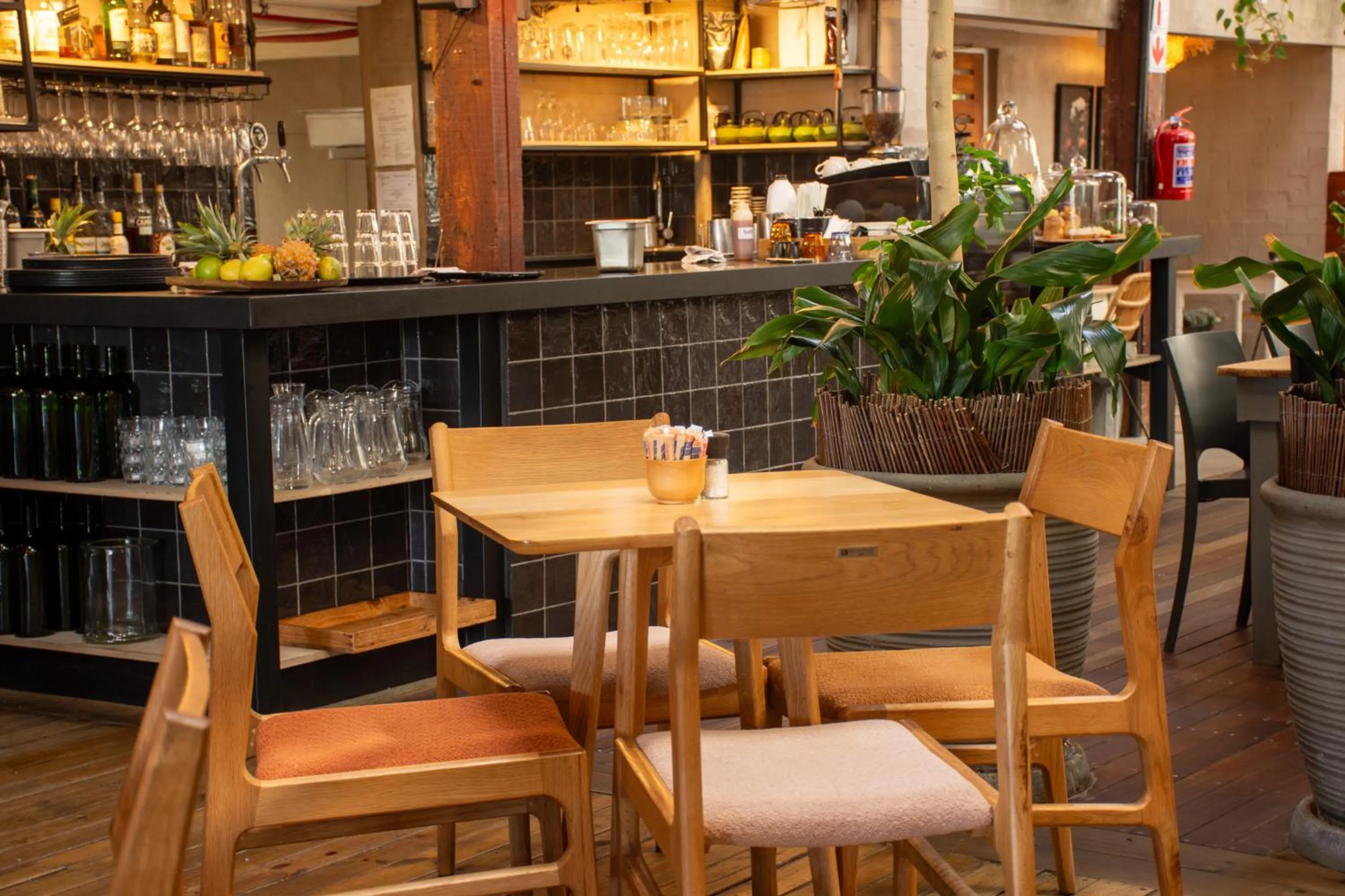 Restaurant/places to eat in The Lofts Boutique Hotel