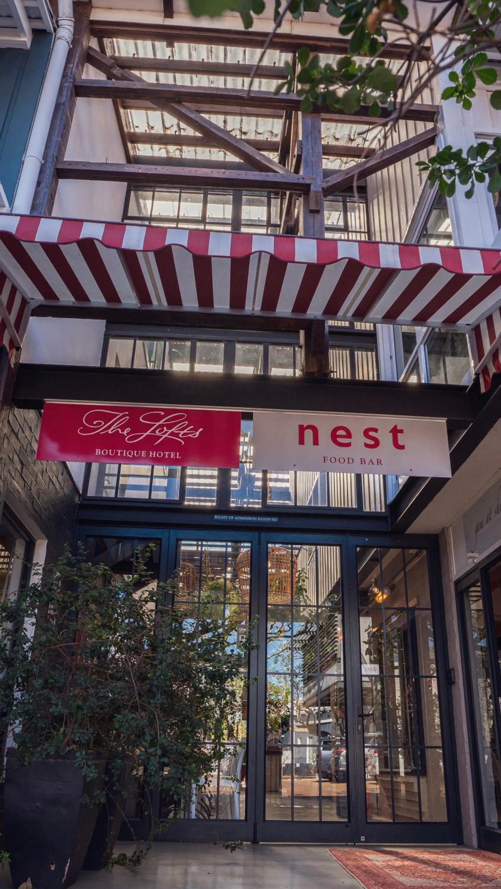 Restaurant/places to eat in The Lofts Boutique Hotel