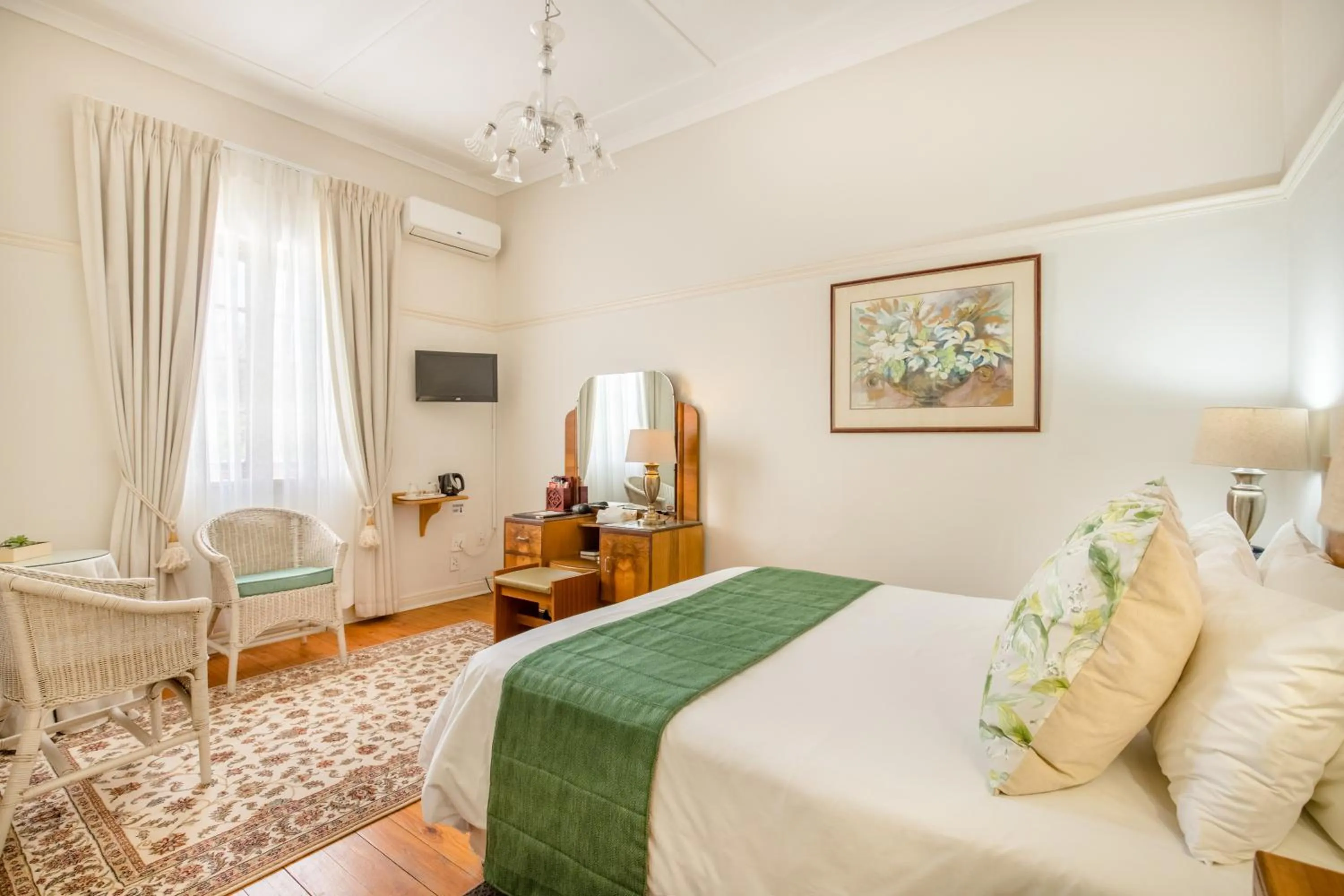 Bedroom, Bed in Montagu Country Hotel