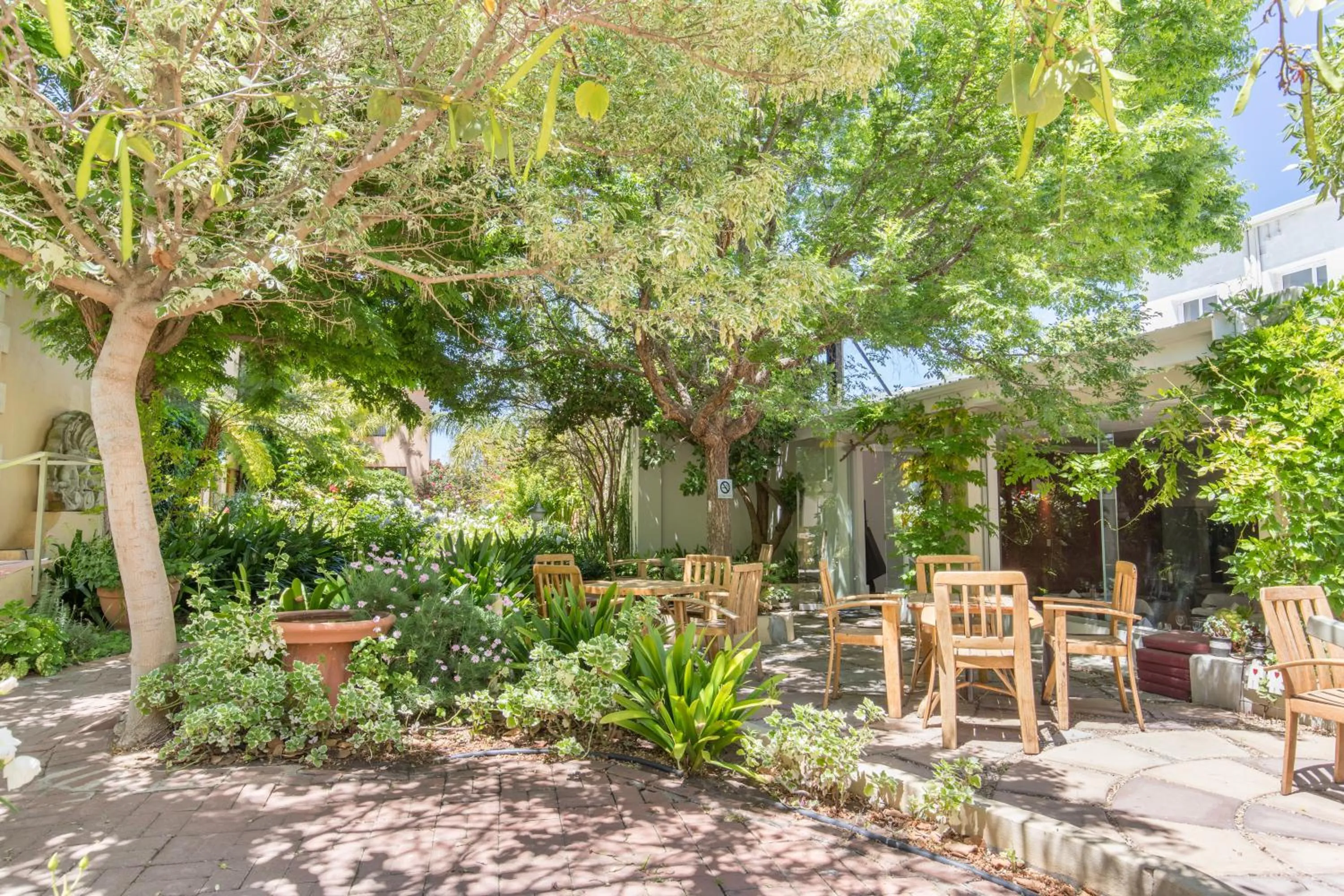 Garden in Montagu Country Hotel