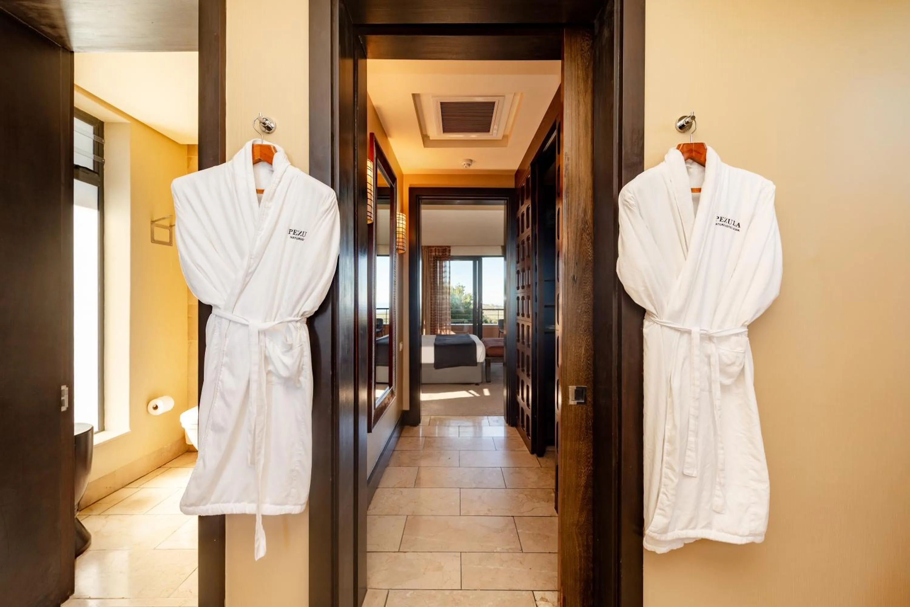 Bathroom in Pezula Nature Retreat