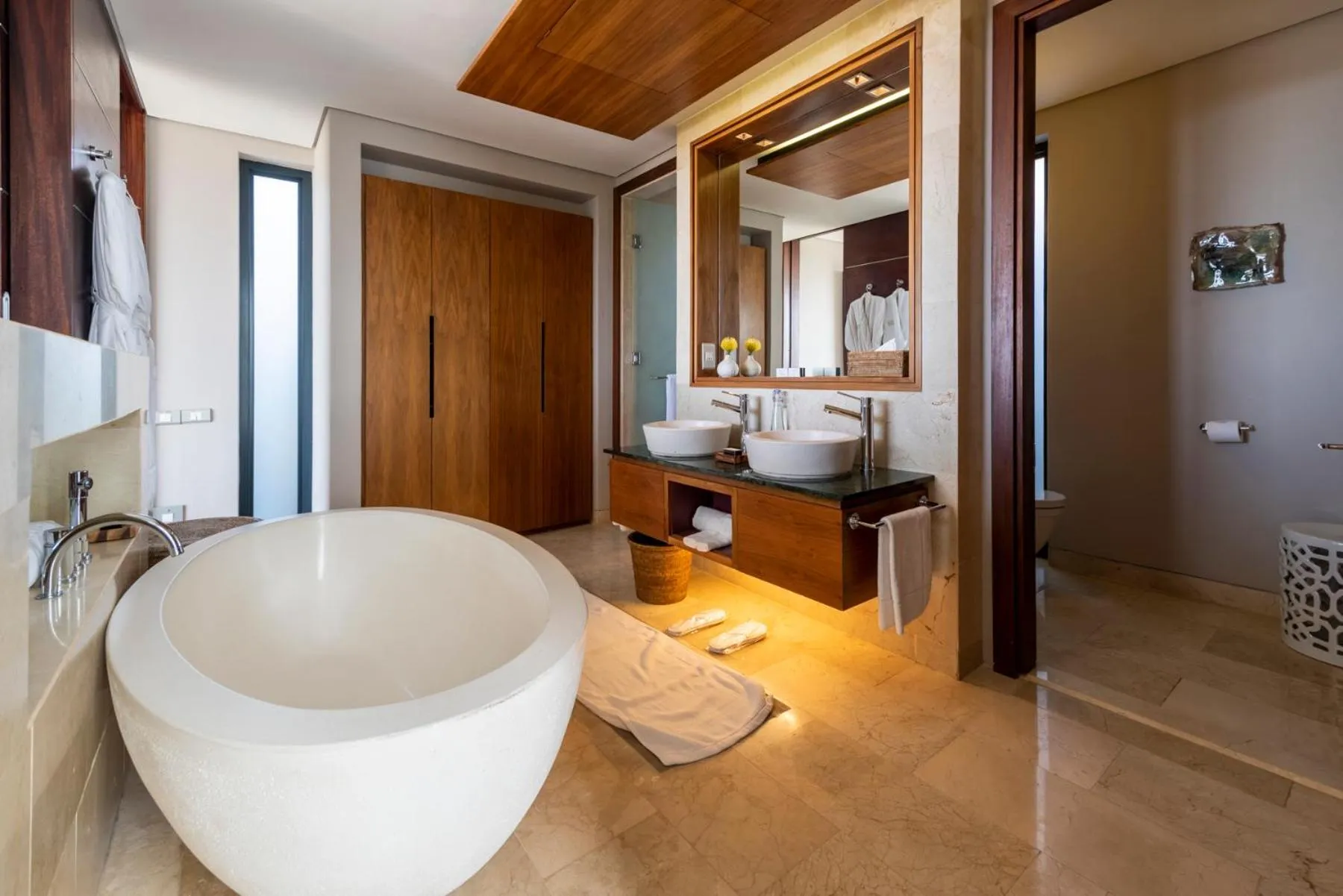 Shower in Pezula Nature Retreat