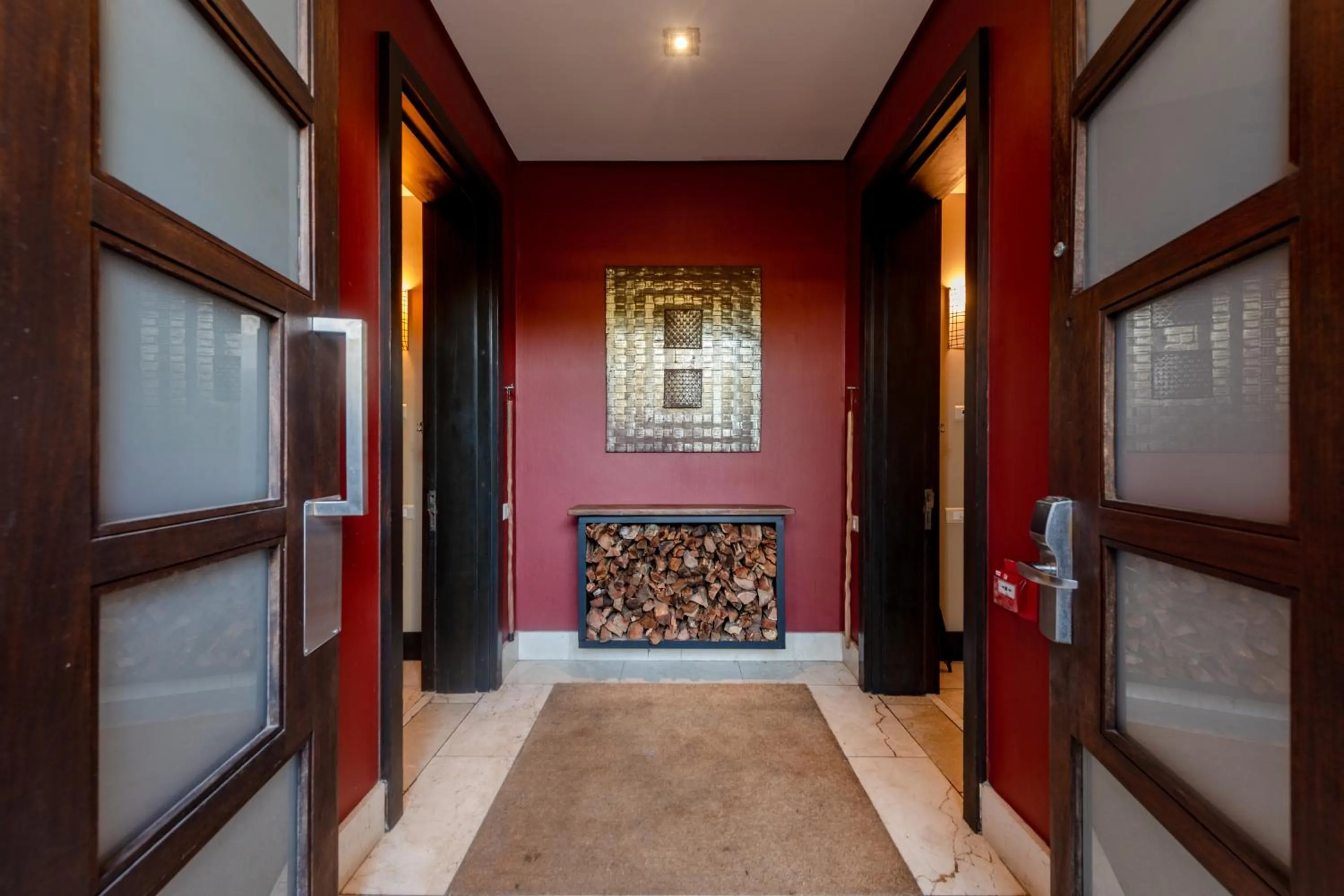 Facade/entrance in Pezula Nature Retreat