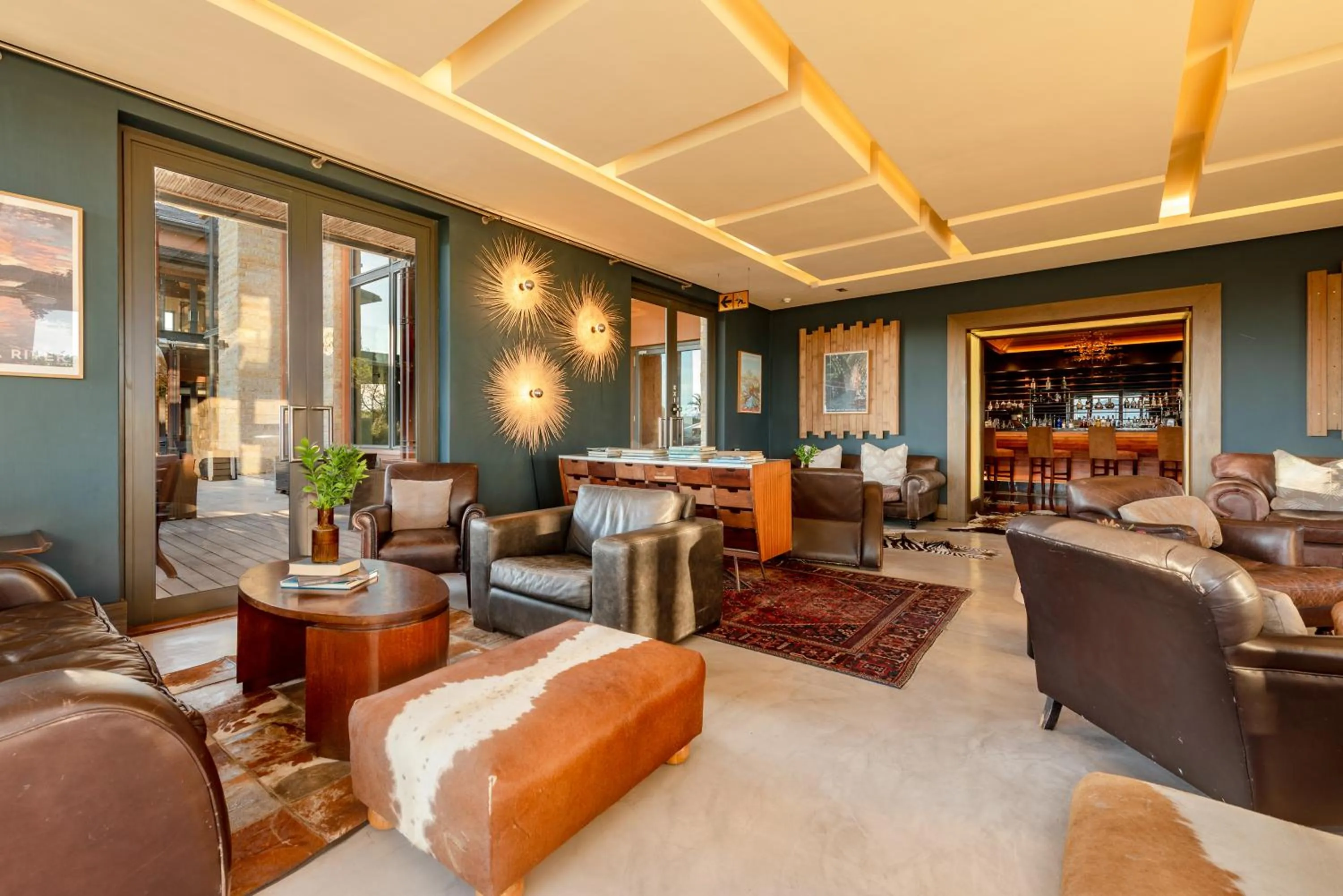 Lounge or bar in Pezula Nature Retreat